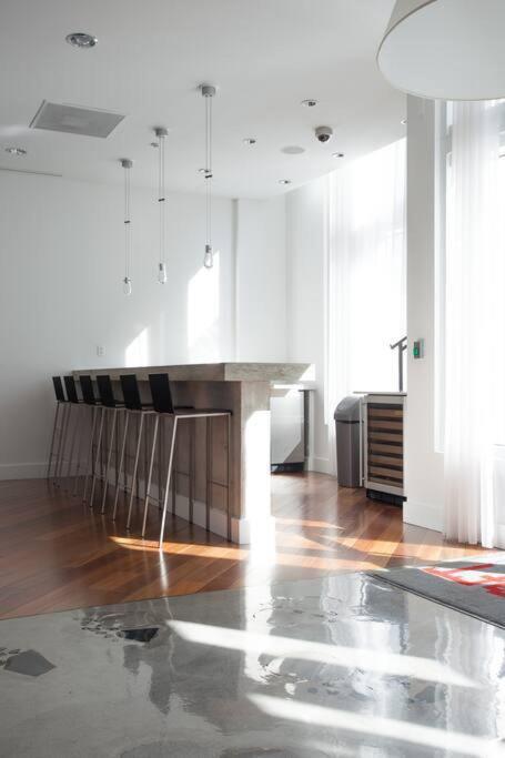 Beautiful Loft in Downtown Miami For 4 people 2208