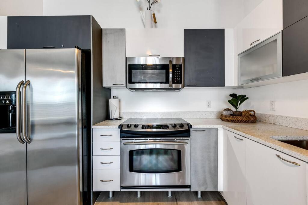 Beautiful Loft in Downtown Miami For 4 people 2208