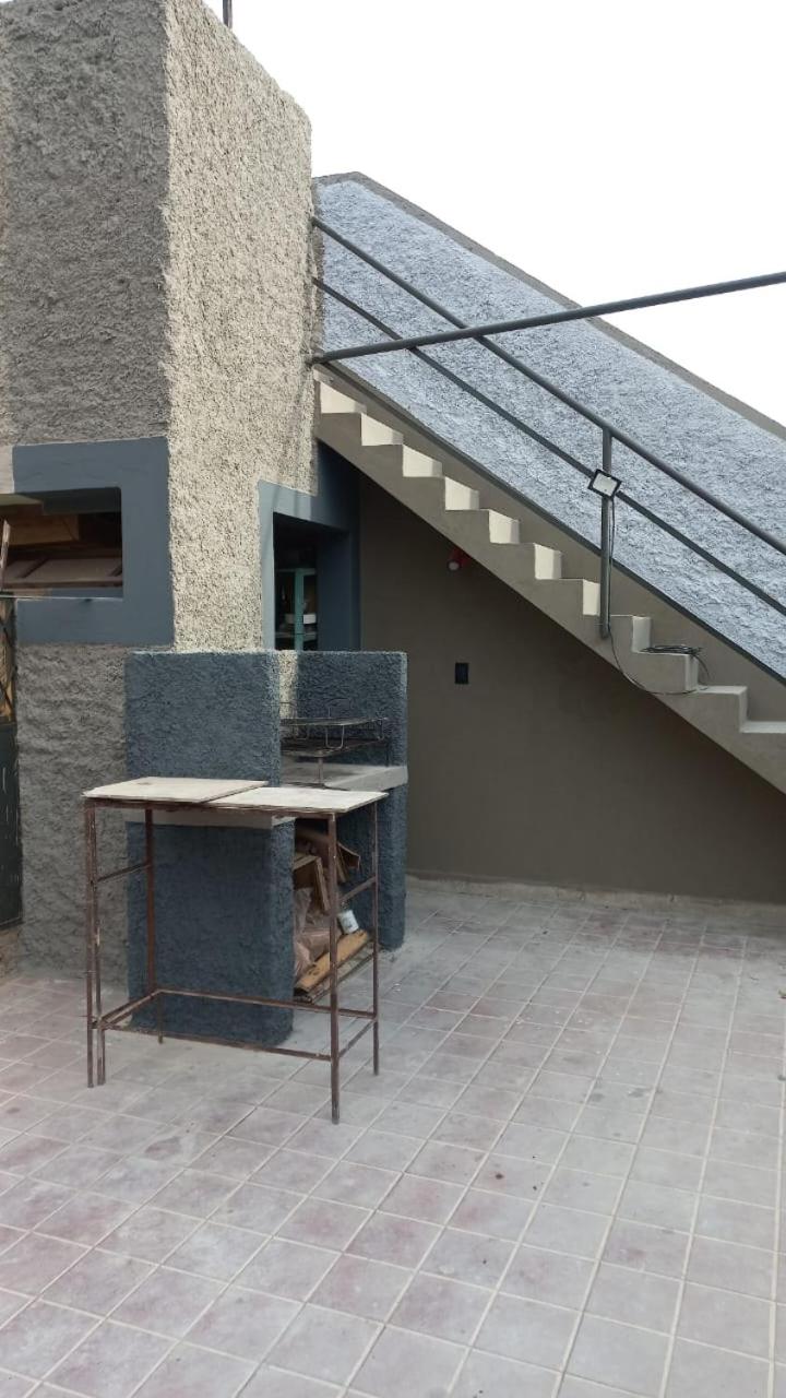 HOSTAL HOUSE REYMON,habitaciones privadas