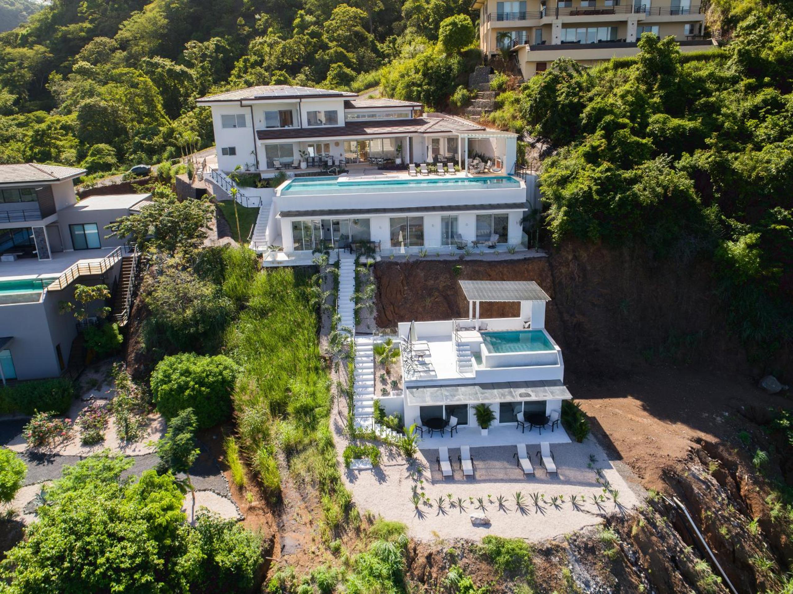 CASA AYLA A - stunning 5BR Ocean view house & infinity pool in Flamingo