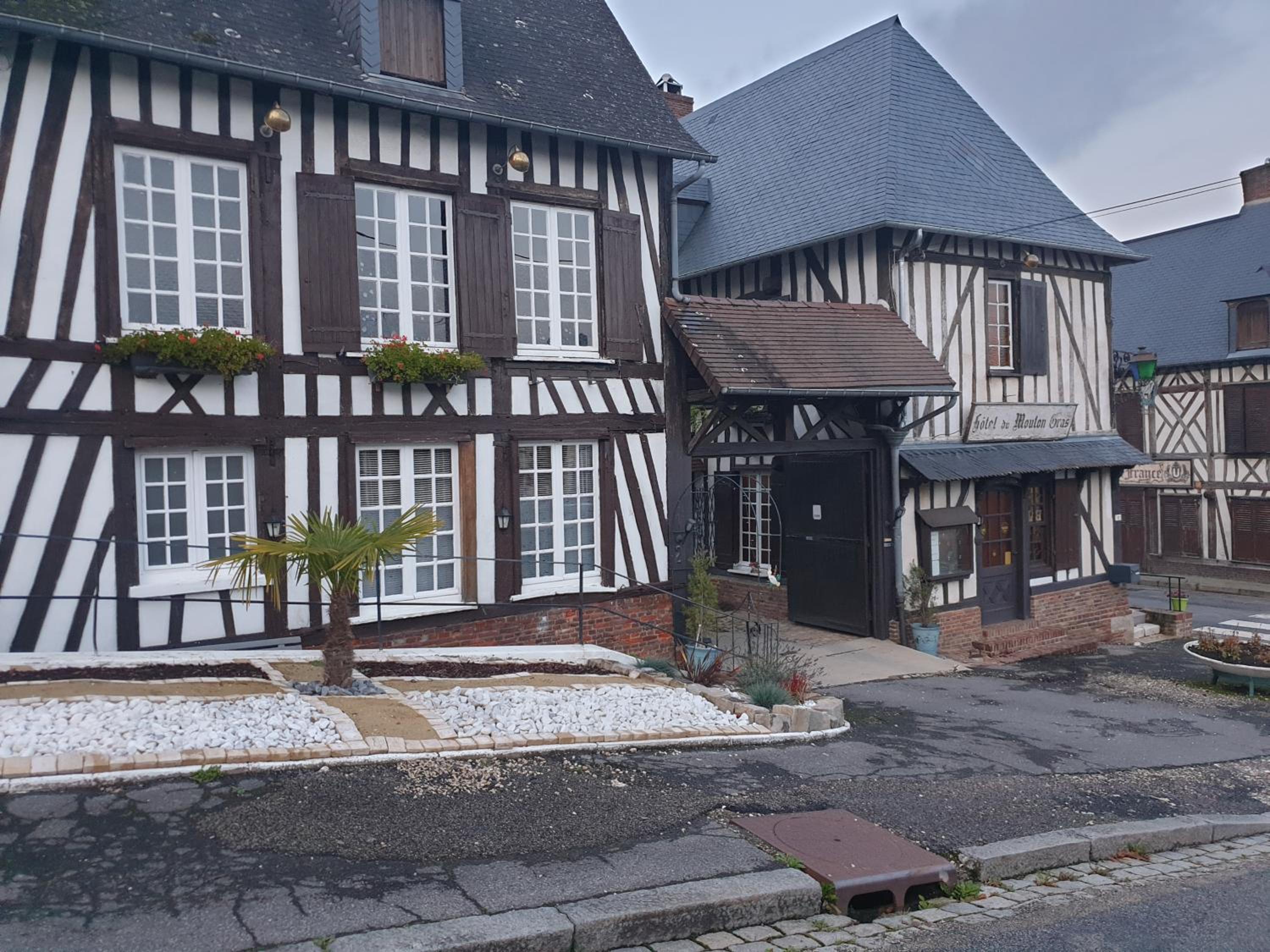 Le Mouton Gras view 3