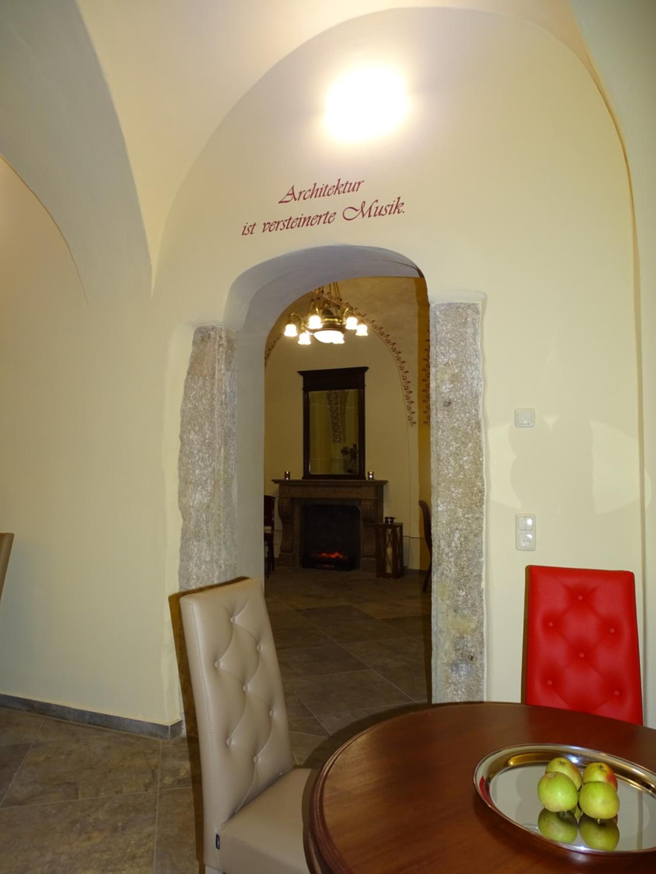Stadtpalais Familien-Suite 4 Zimmer mit Galerie maximal 6 Personen