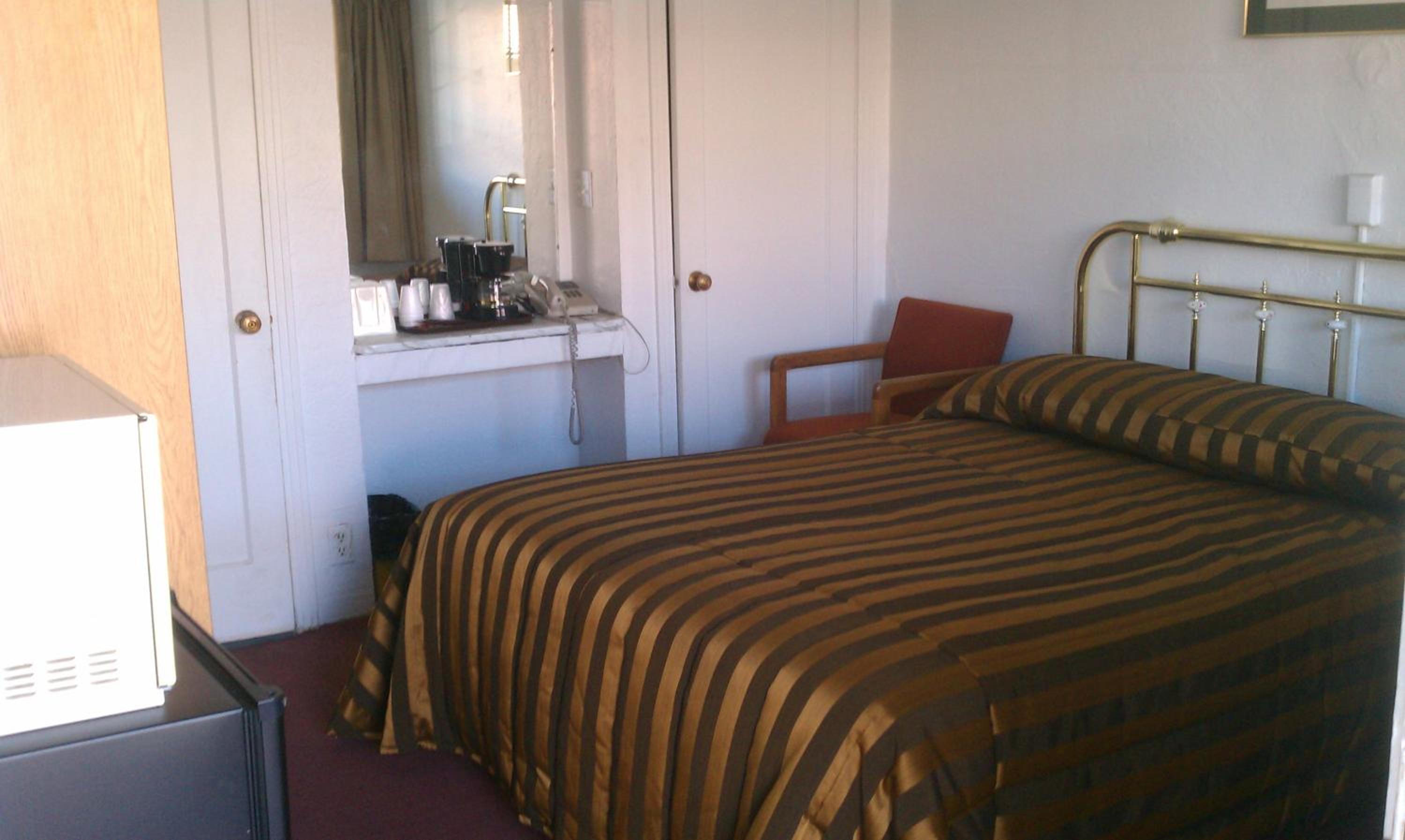 Merced Vacations - San Joaquin Motel - Property Image 9