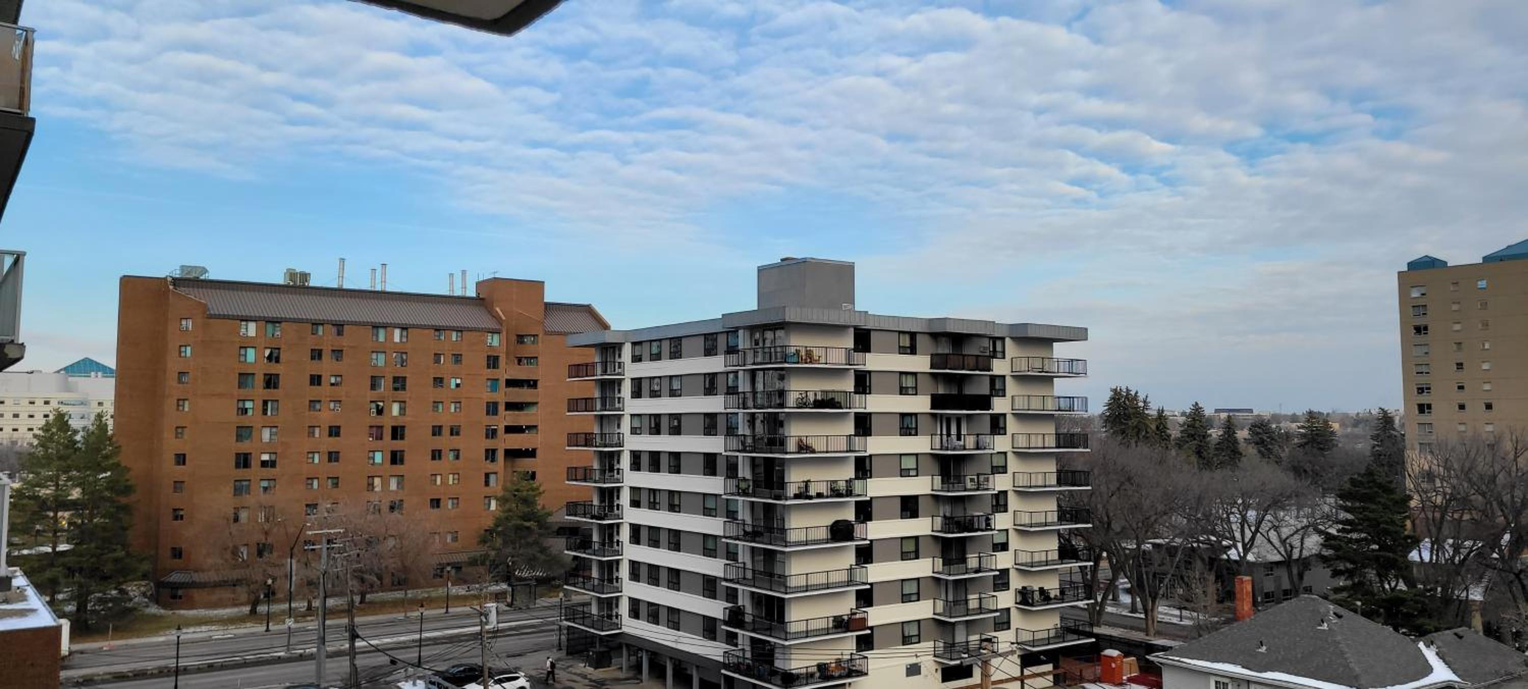Smart Stylish Downtown Condo- 2 bedrooms