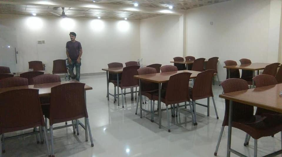 Bab e Gilgit Inn