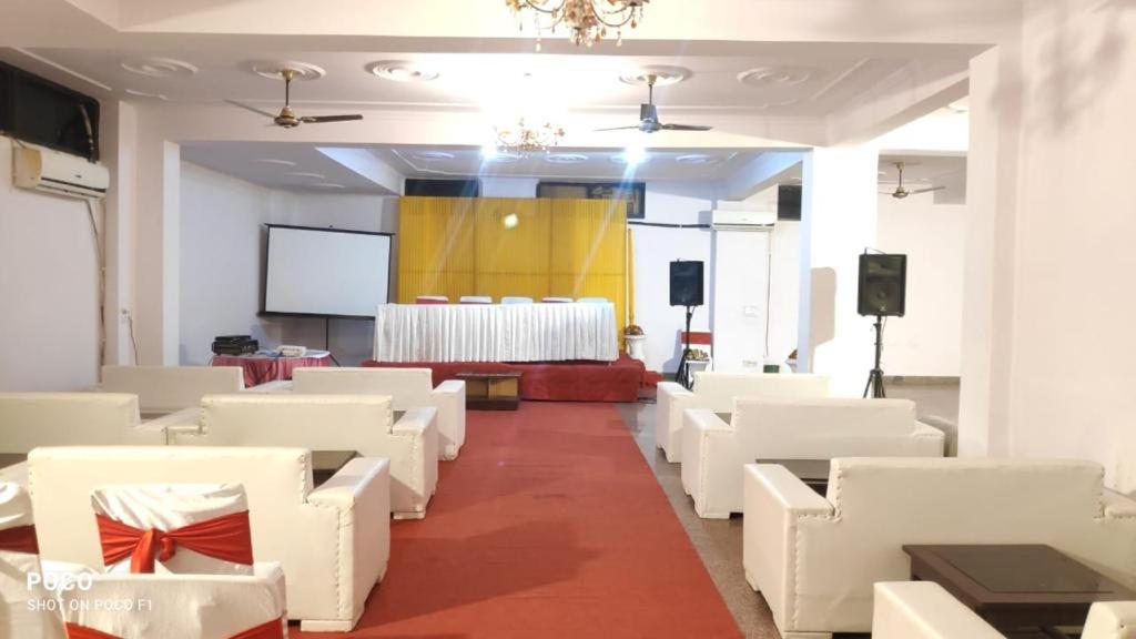 Meetings & Events
