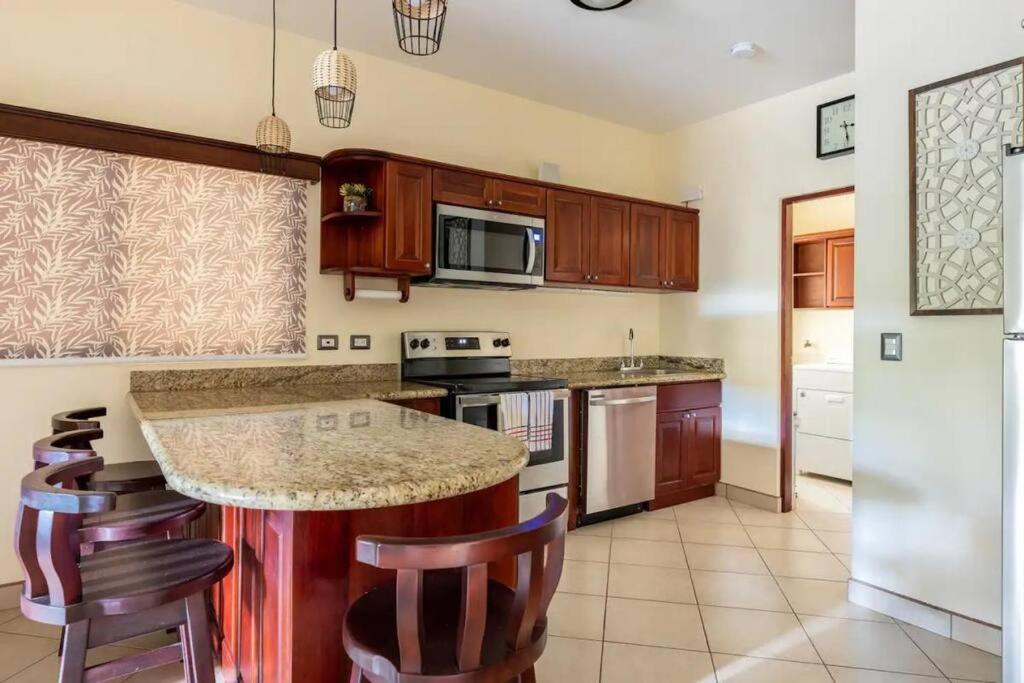 The Oaks Tamarindo Pool Front Condominiums fast wifi
