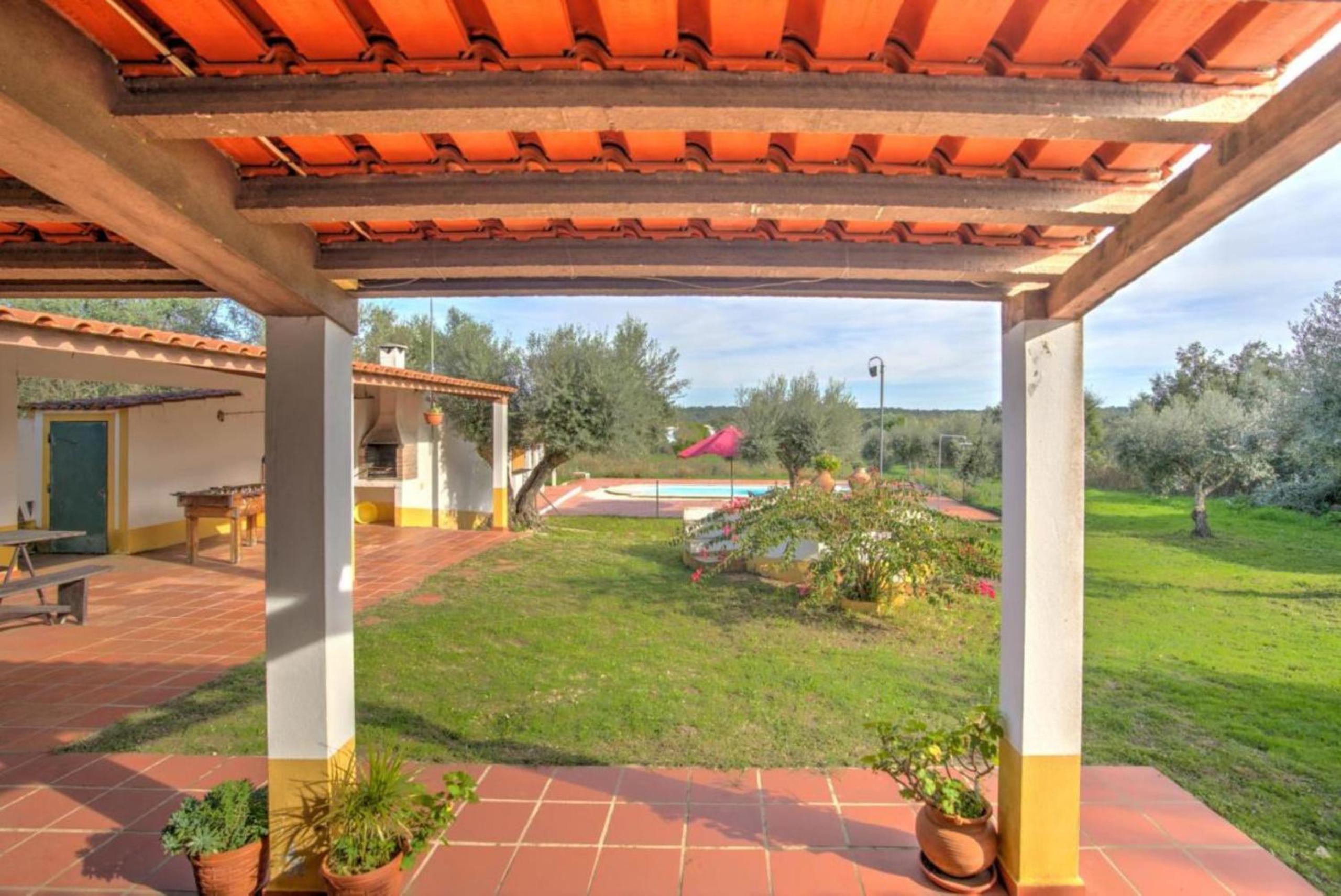 Country villa on Montargil view 5