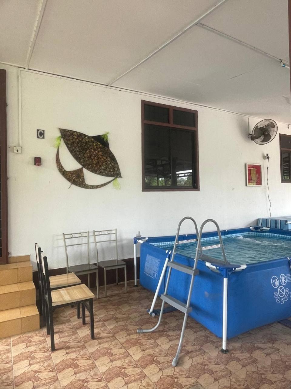 4R4B with Pool - D'Klate Artstay - Inap Seni Klate photo 4