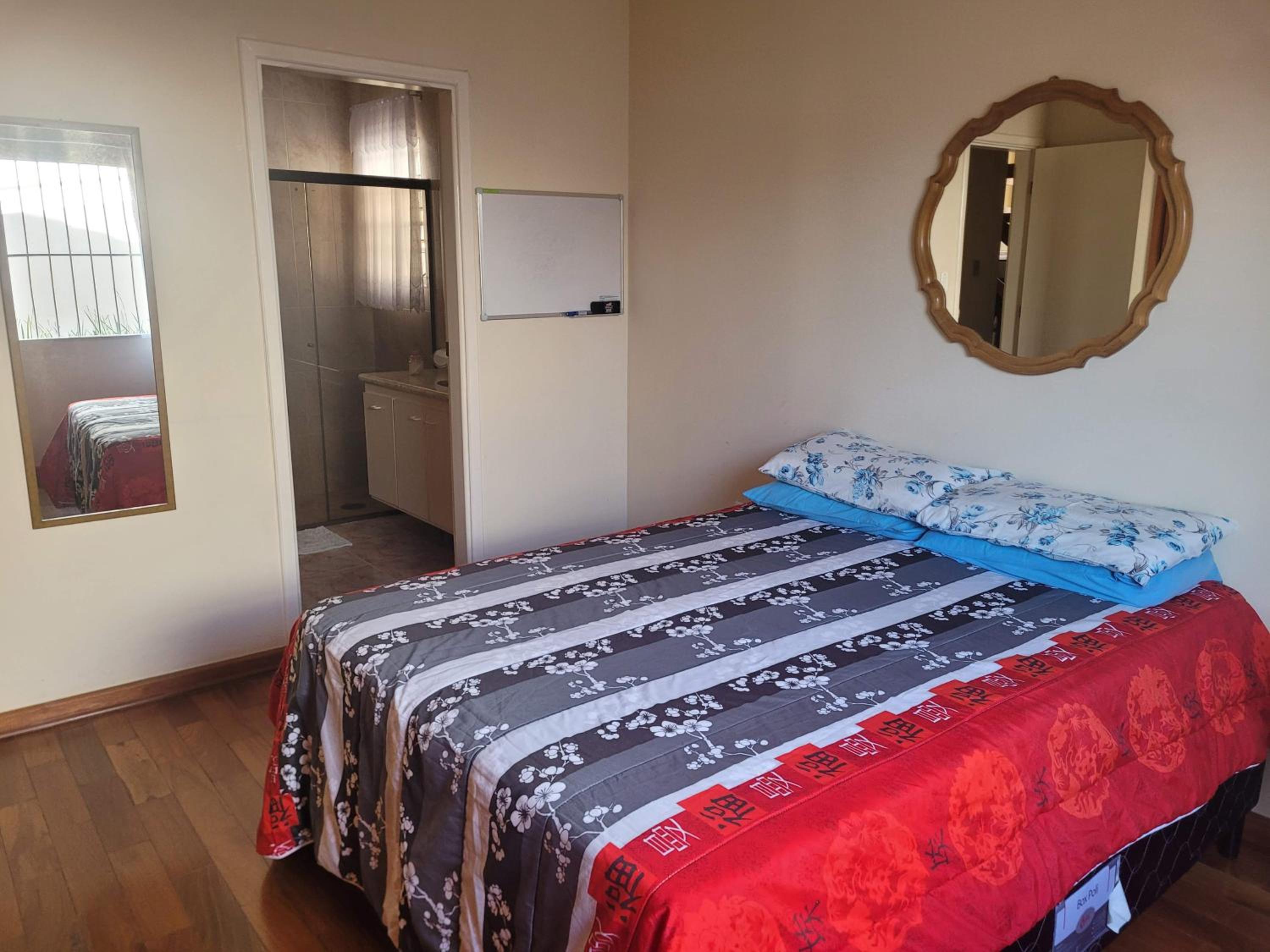 Casa em ampla e confortável em bairro nobre
