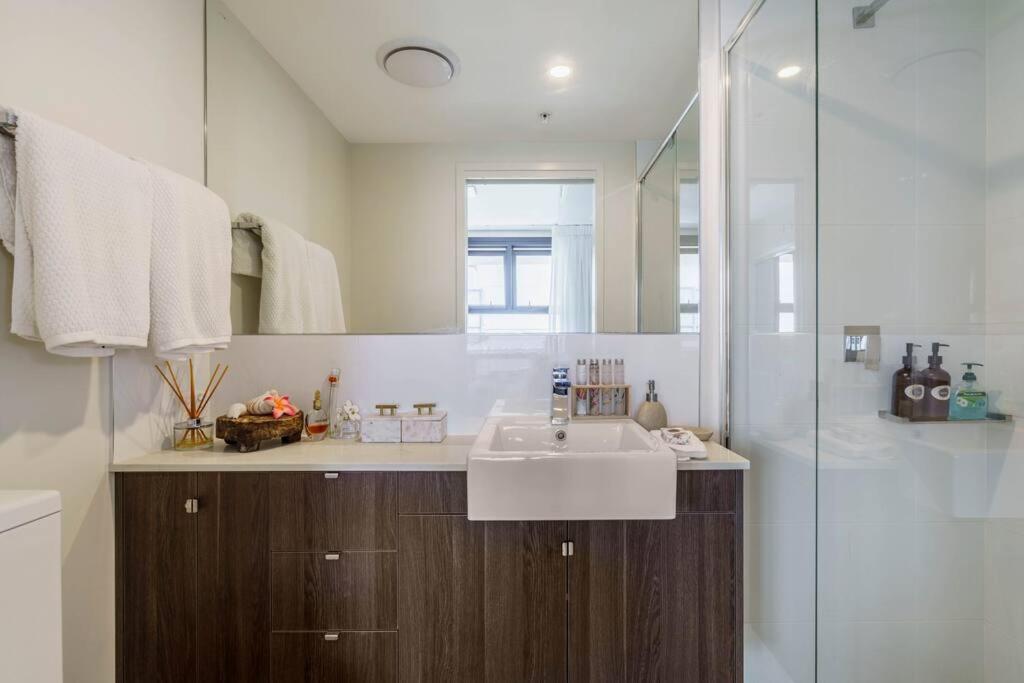 Mooloolaba First Ave First Light Apt Ocean Views 12th floor