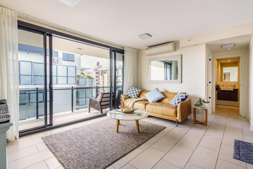 Mooloolaba First Ave First Light Apt Ocean Views 12th floor