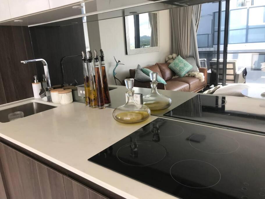 Mooloolaba First Ave First Light Apt Ocean Views 12th floor