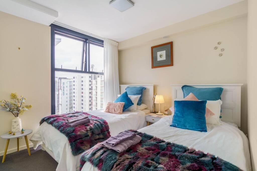 Mooloolaba First Ave First Light Apt Ocean Views 12th floor