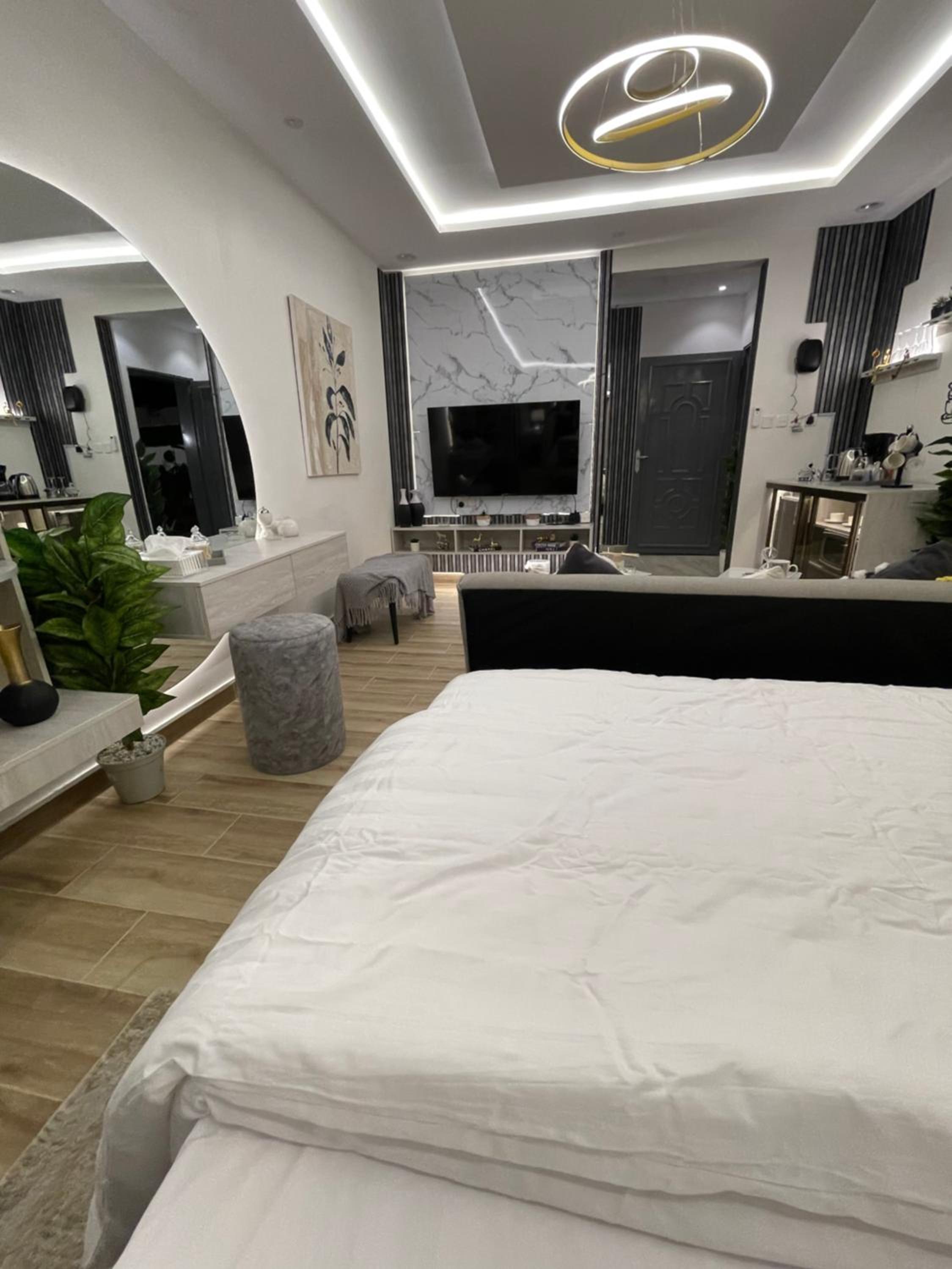 hotel room