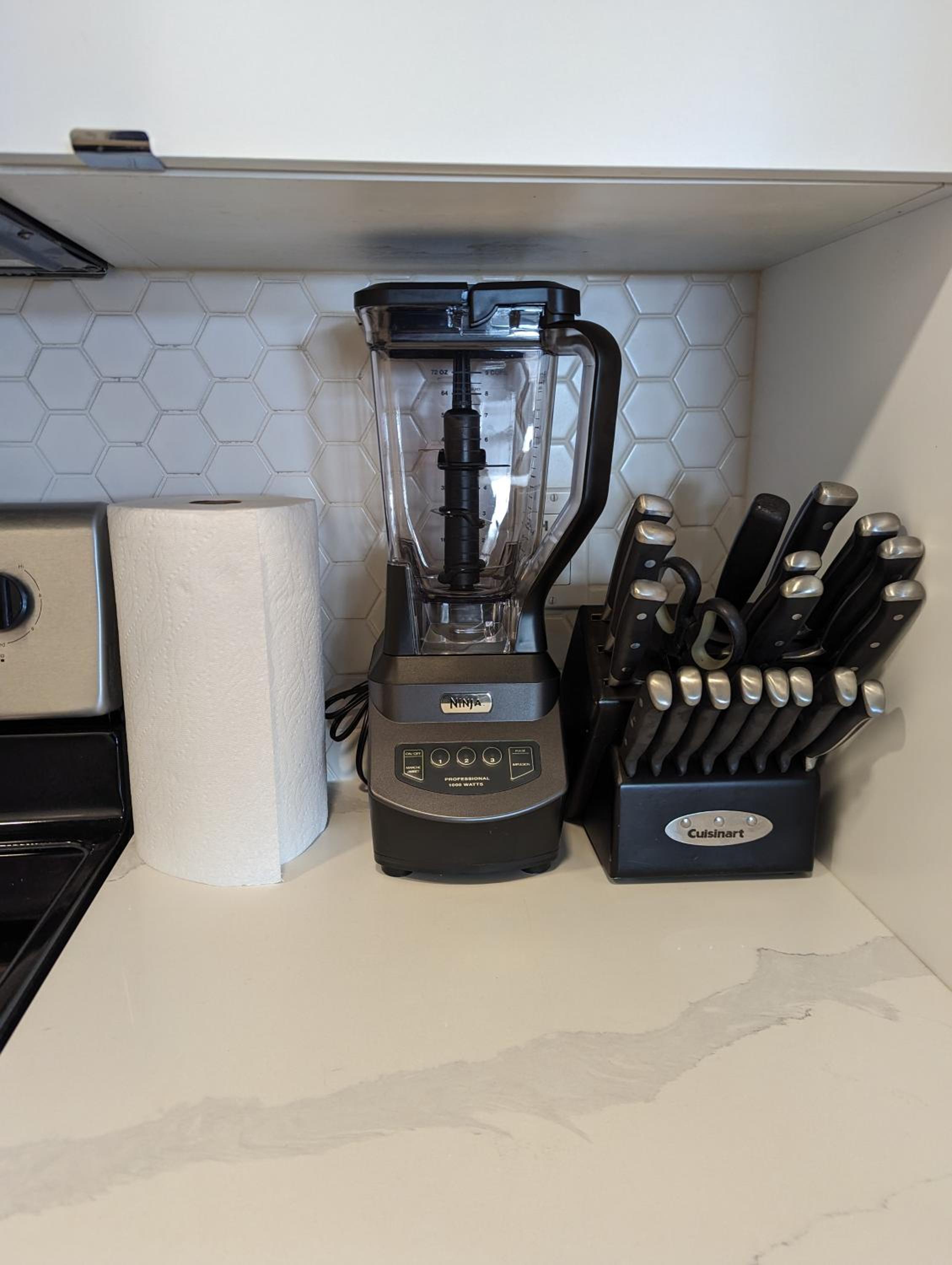 Comfy 2BR condo in Seton, Southeast Calgary