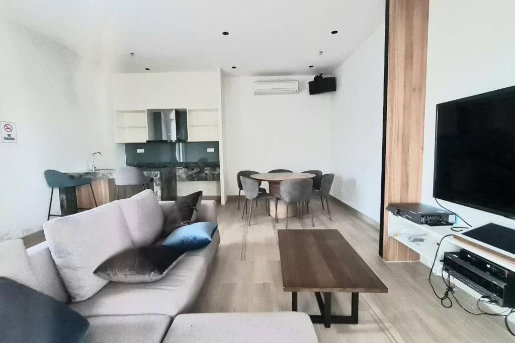 3room Sri Petaling Near Stadium Bukit Jalil