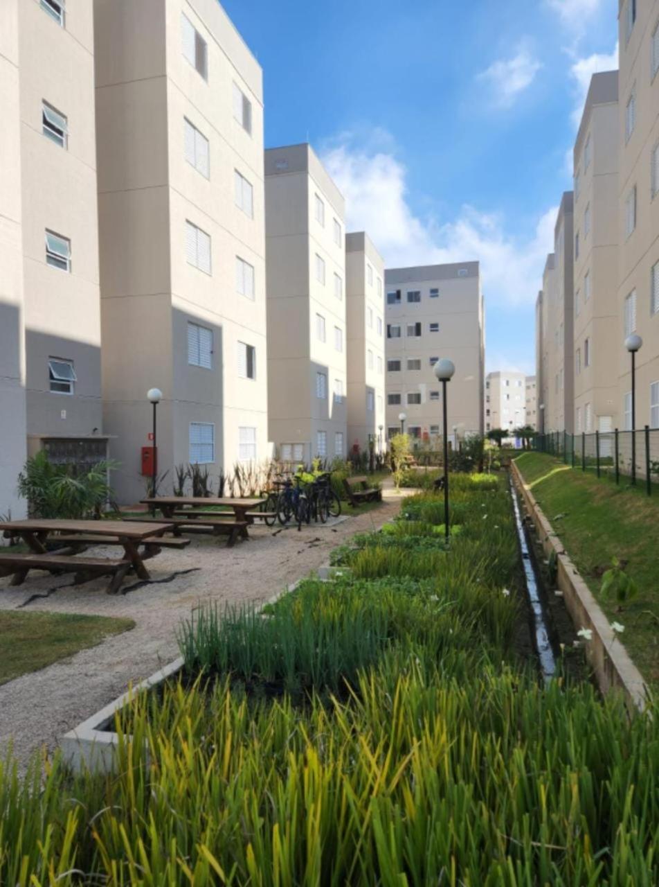 Apartamento Novo recém inaugurado Praia Enseada.
