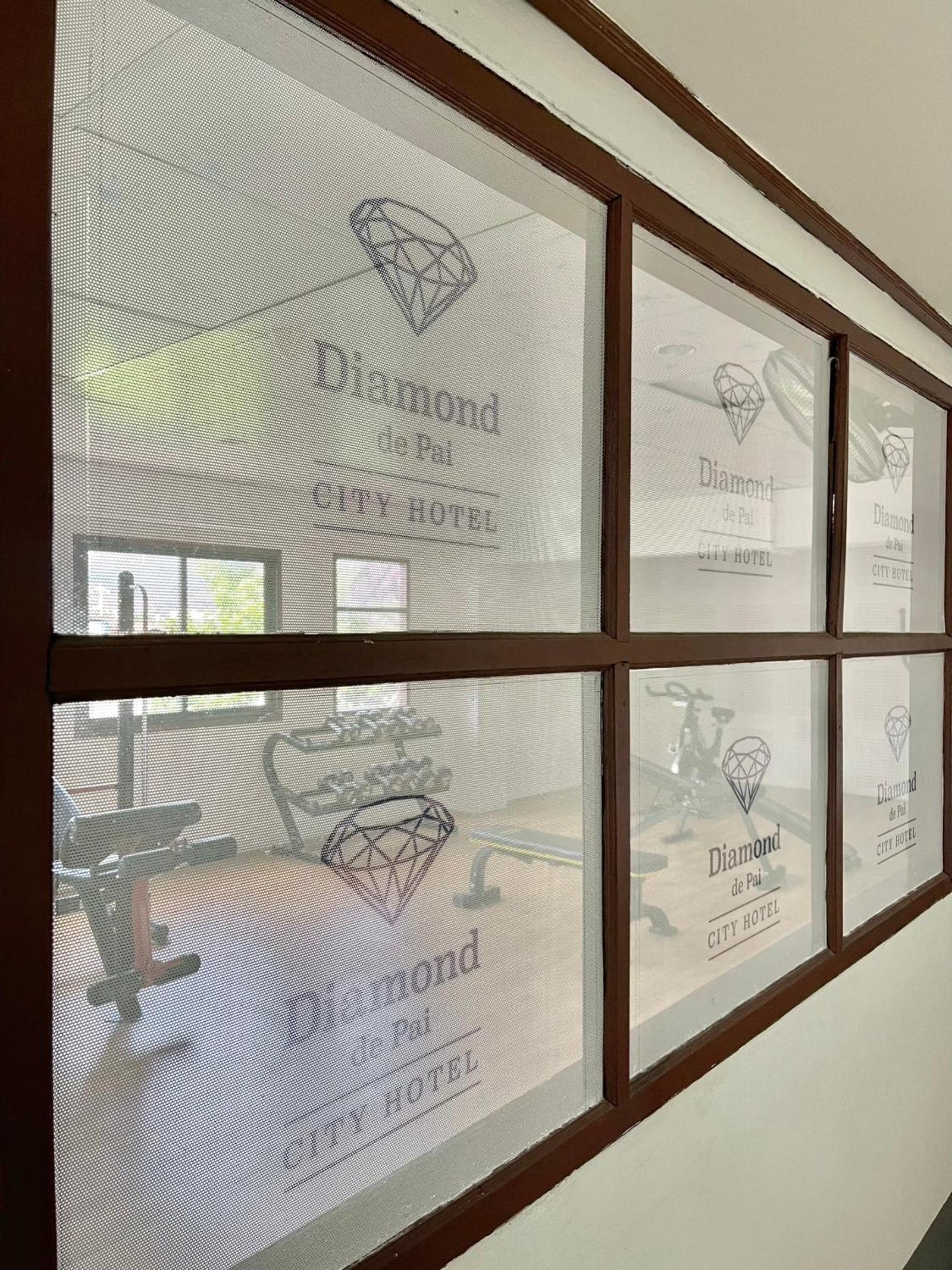 Diamond de pai