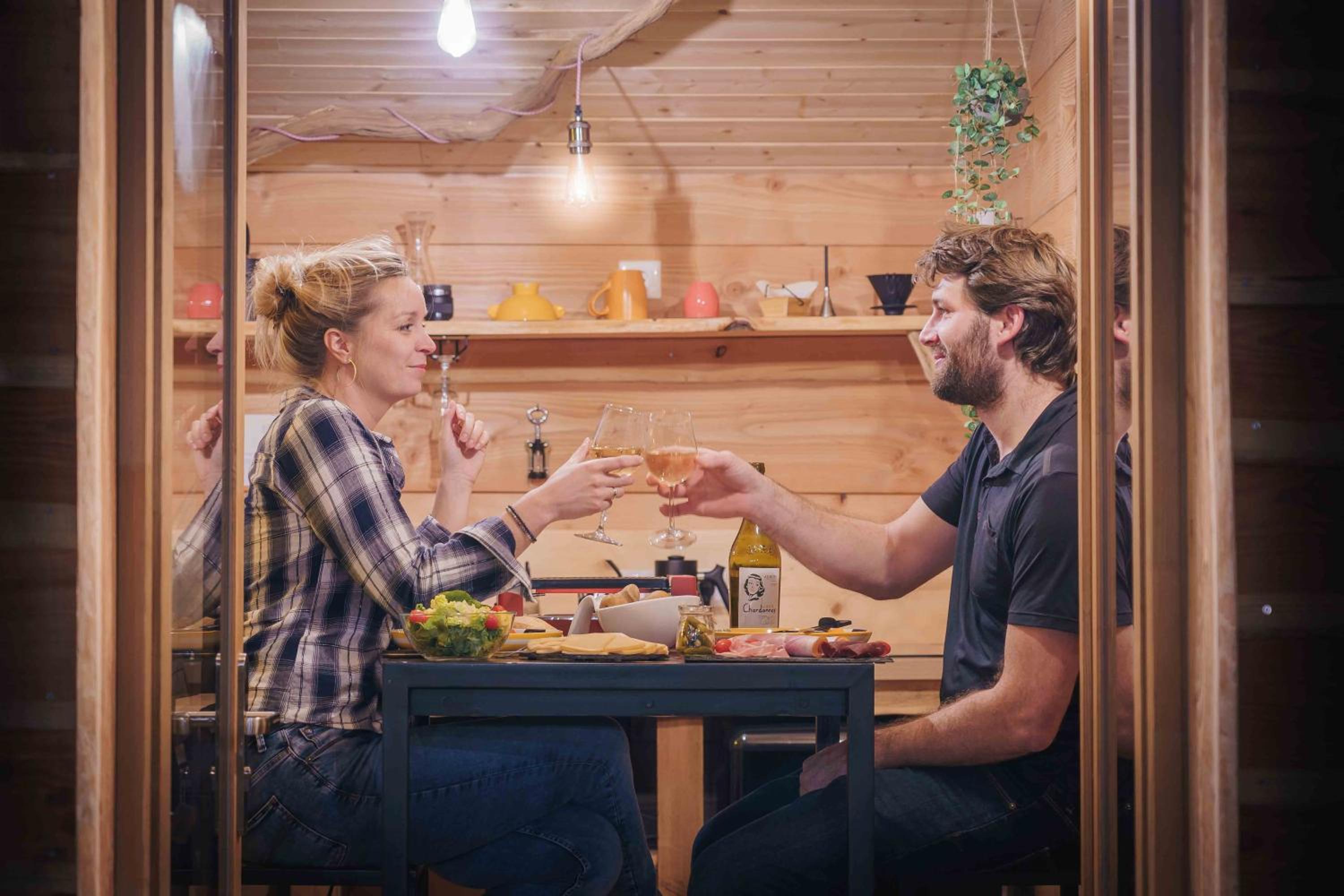 Cabane Chalet avec spa privatif view 2