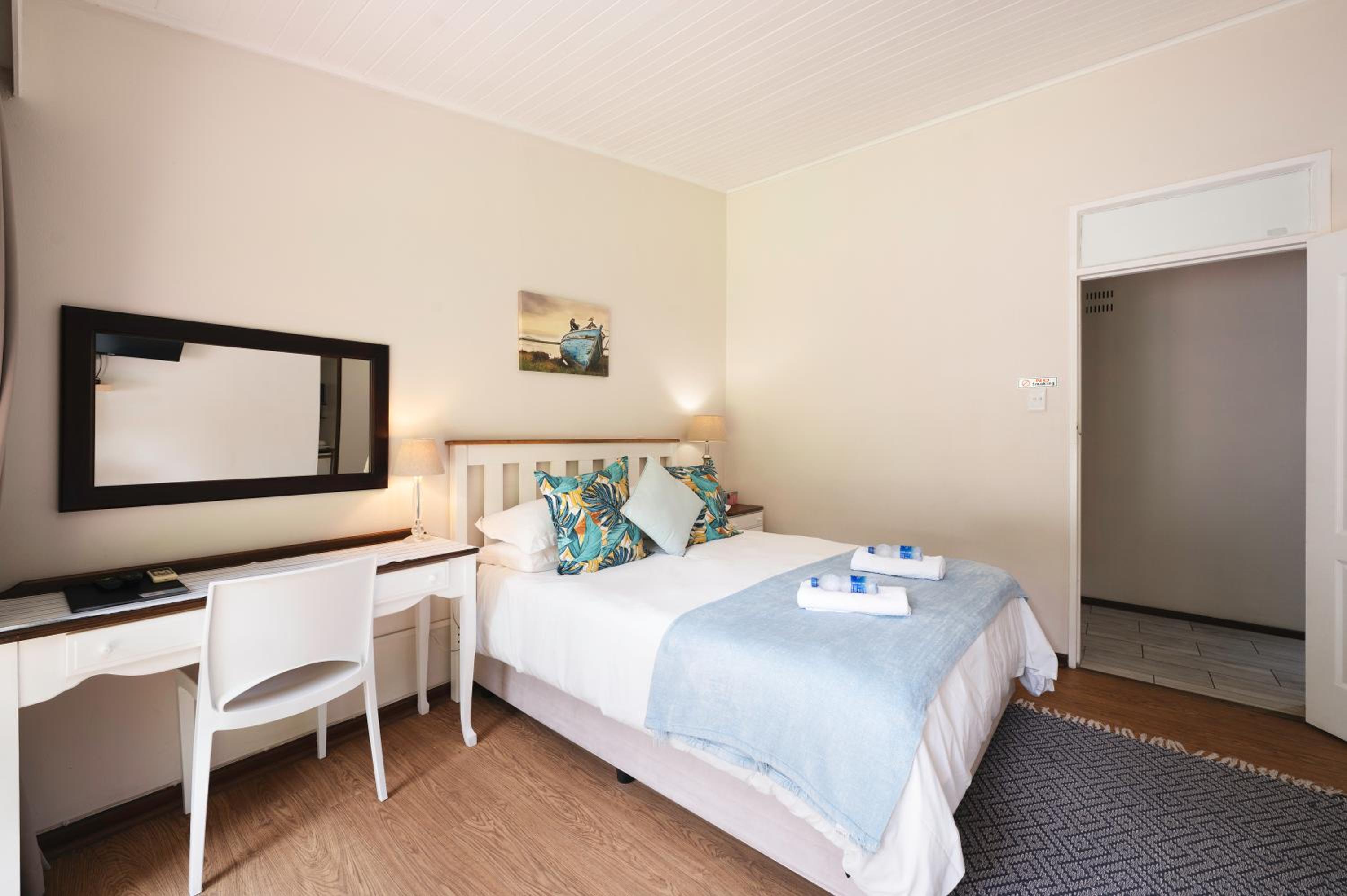 Admirals Lodge Guest House and Brightways self catering apartments
