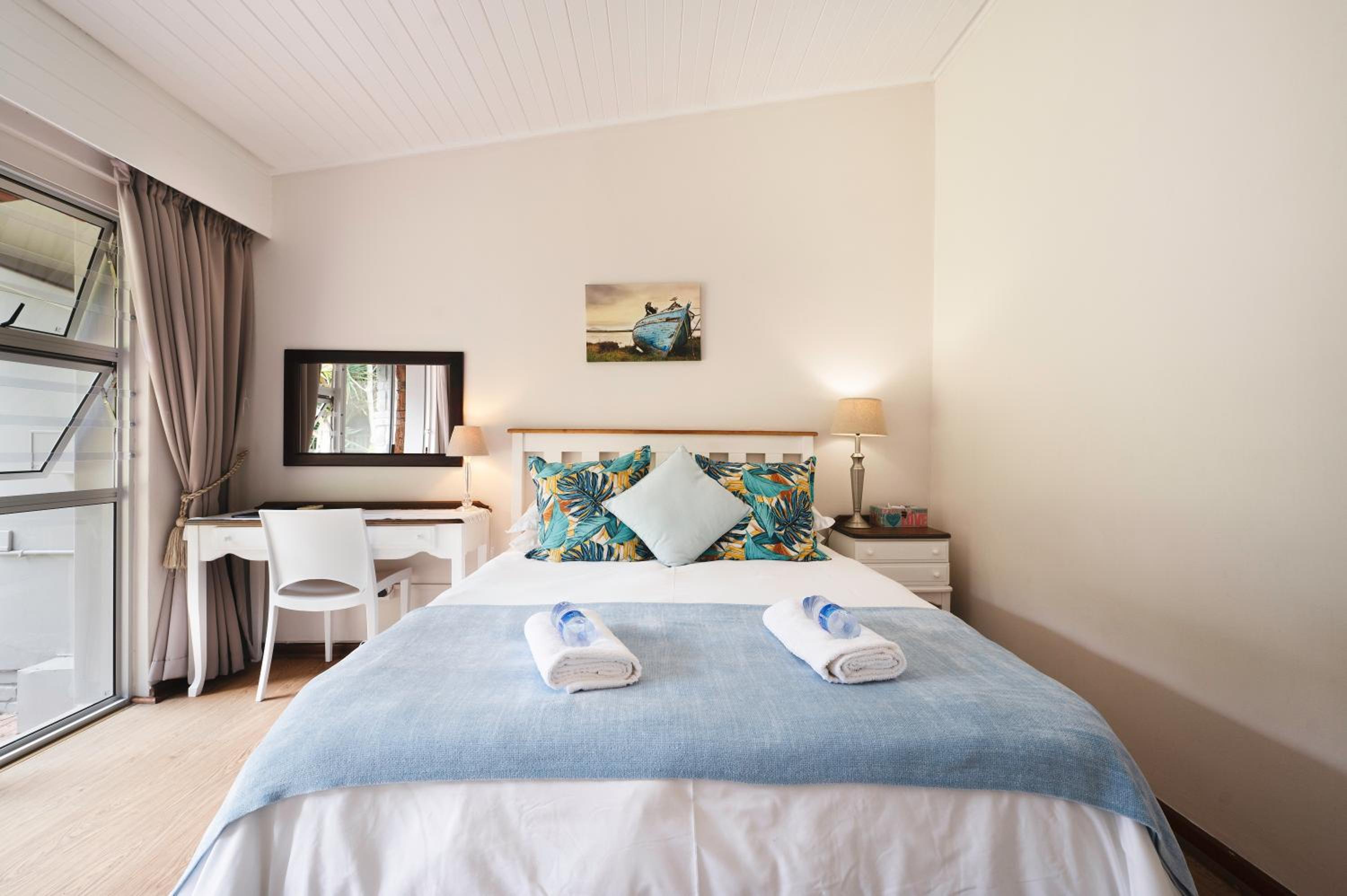 Admirals Lodge Guest House and Brightways self catering apartments
