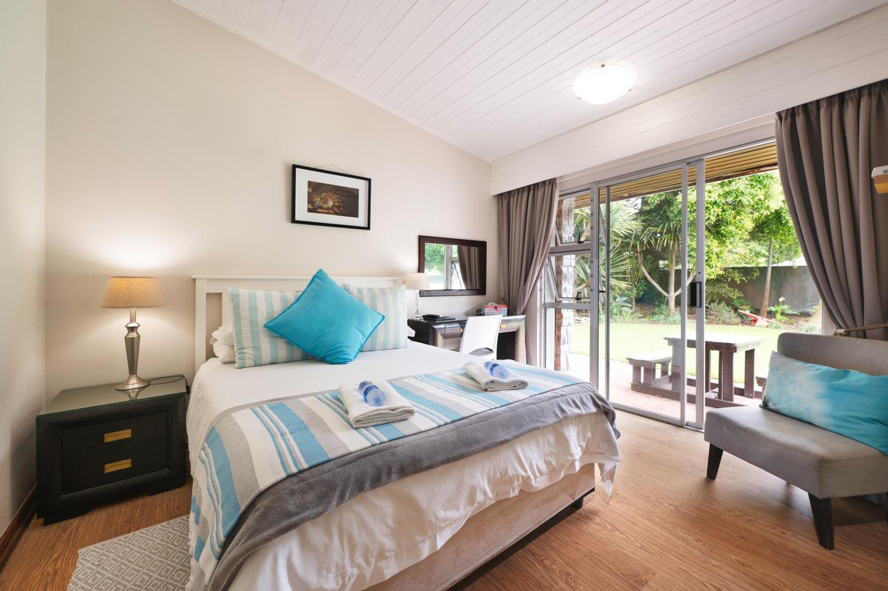 Admirals Lodge Guest House and Brightways self catering apartments