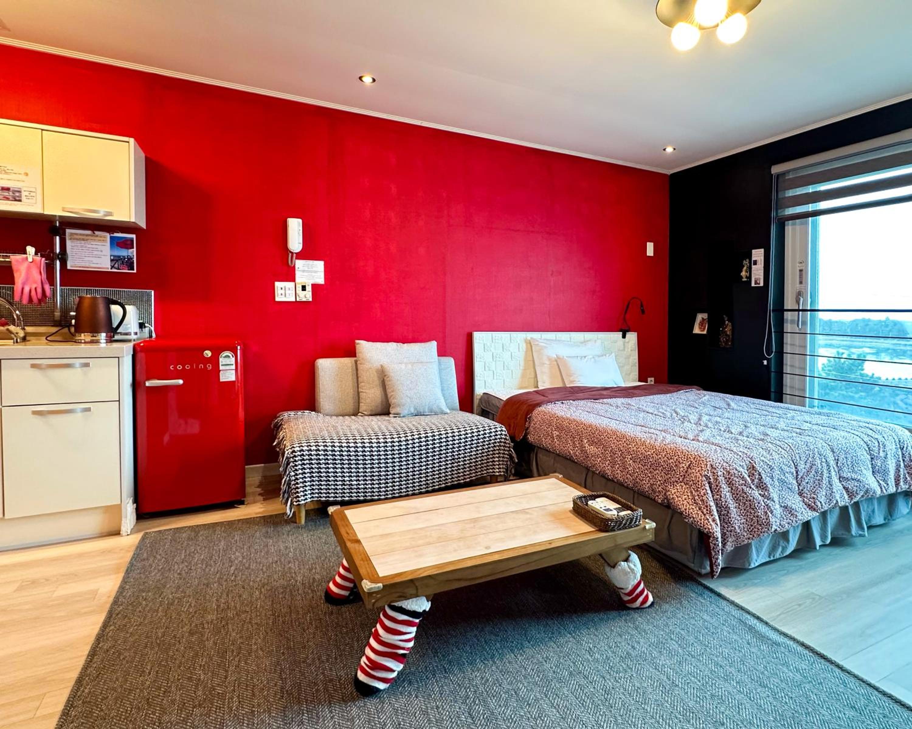 hotel room