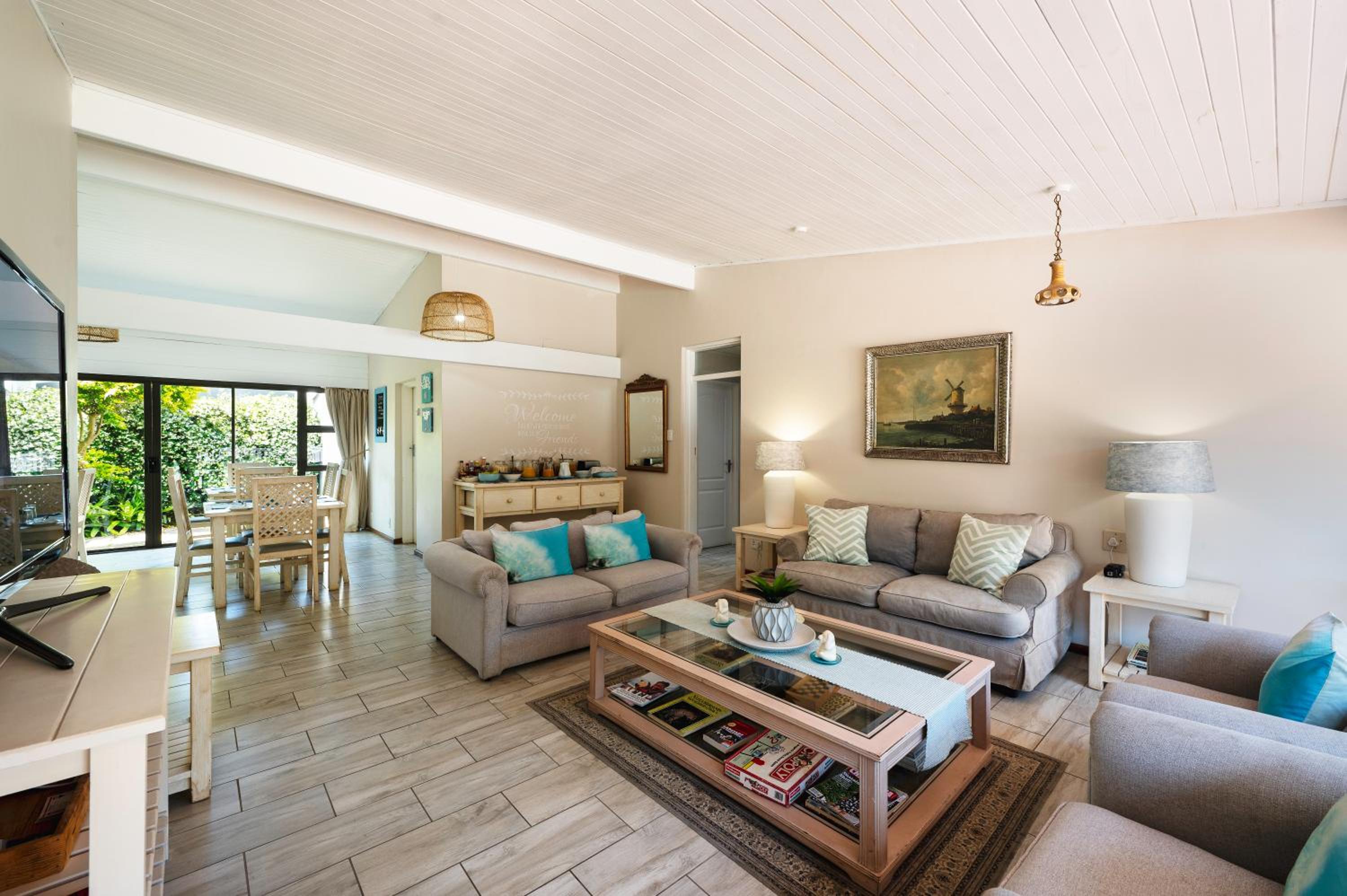 Admirals Lodge Guest House and Brightways self catering apartments