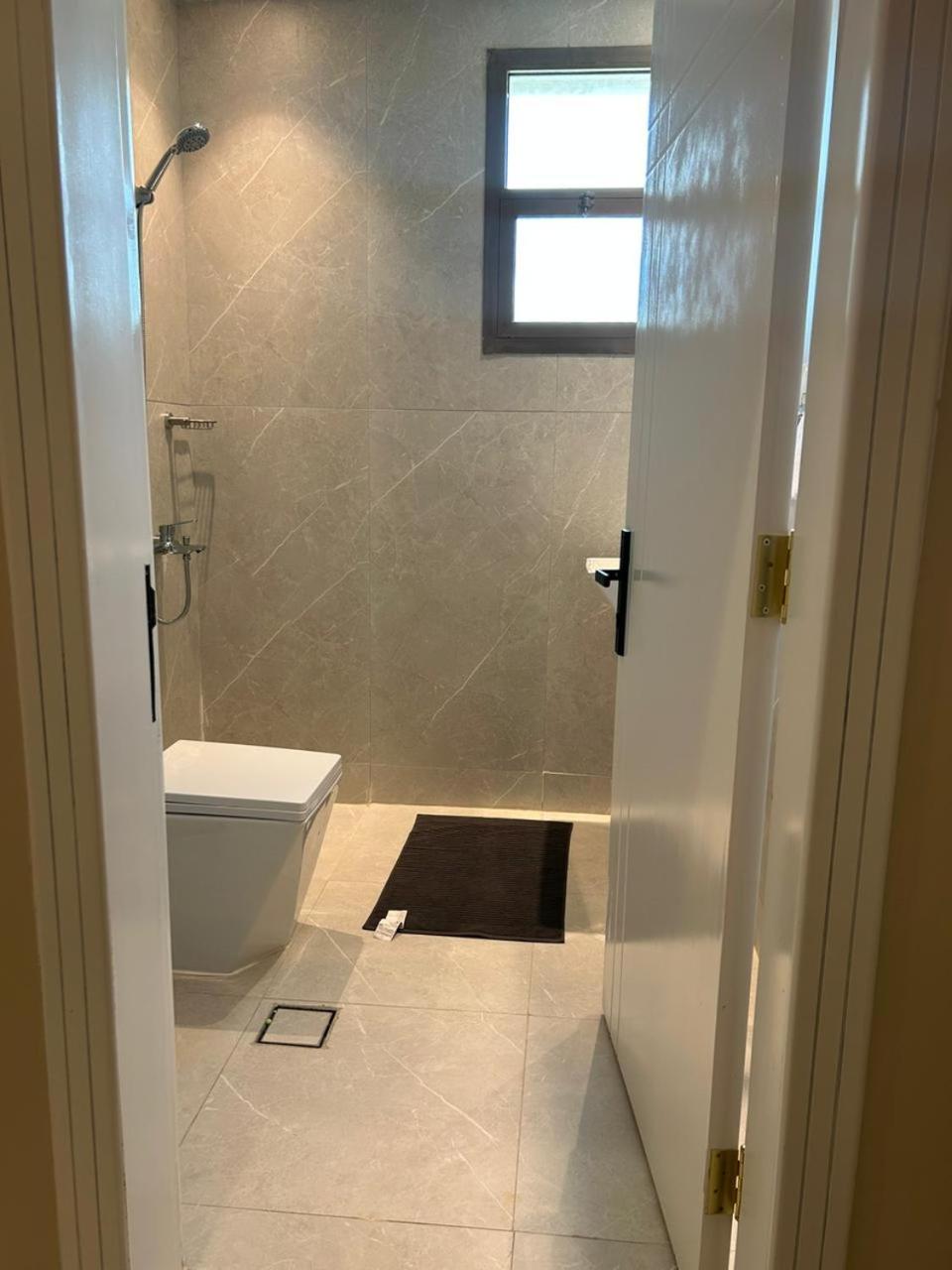 Emaar Holiday Homes Business Gate Al Murouj - B