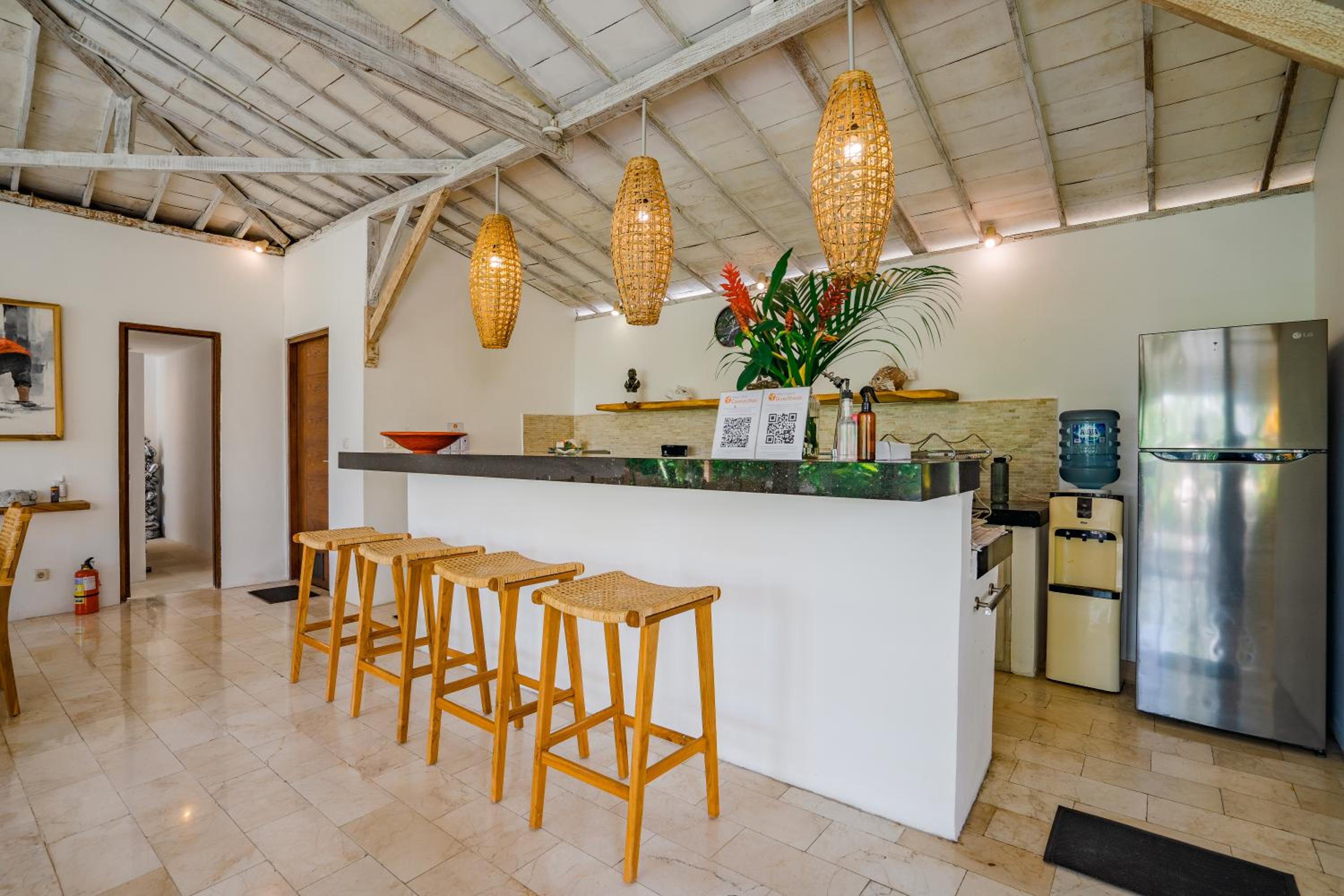 Villa Stella - 4BR Sanctuary in Padonan, Few Minutes to Canggu view 4
