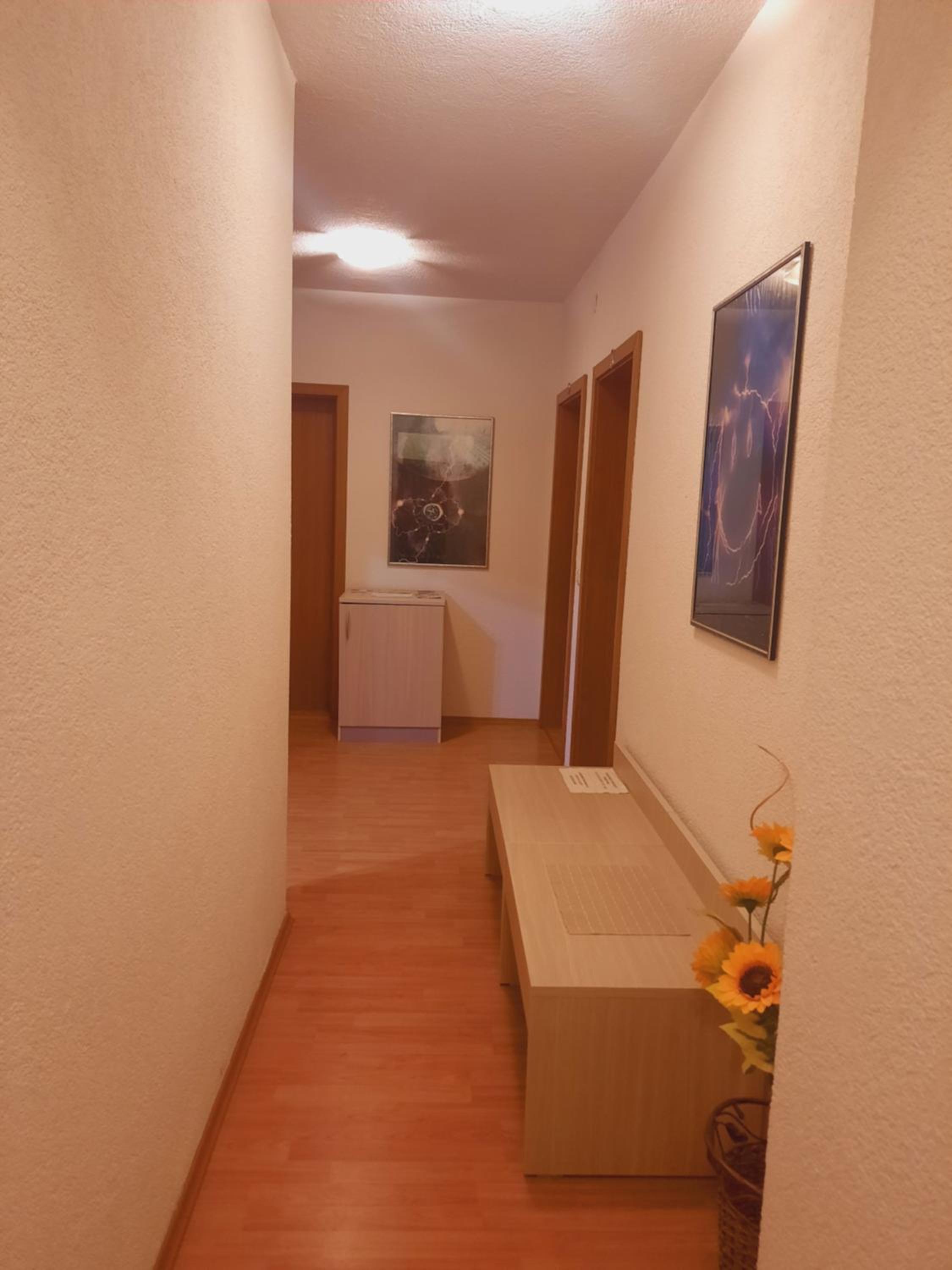 Photo 34