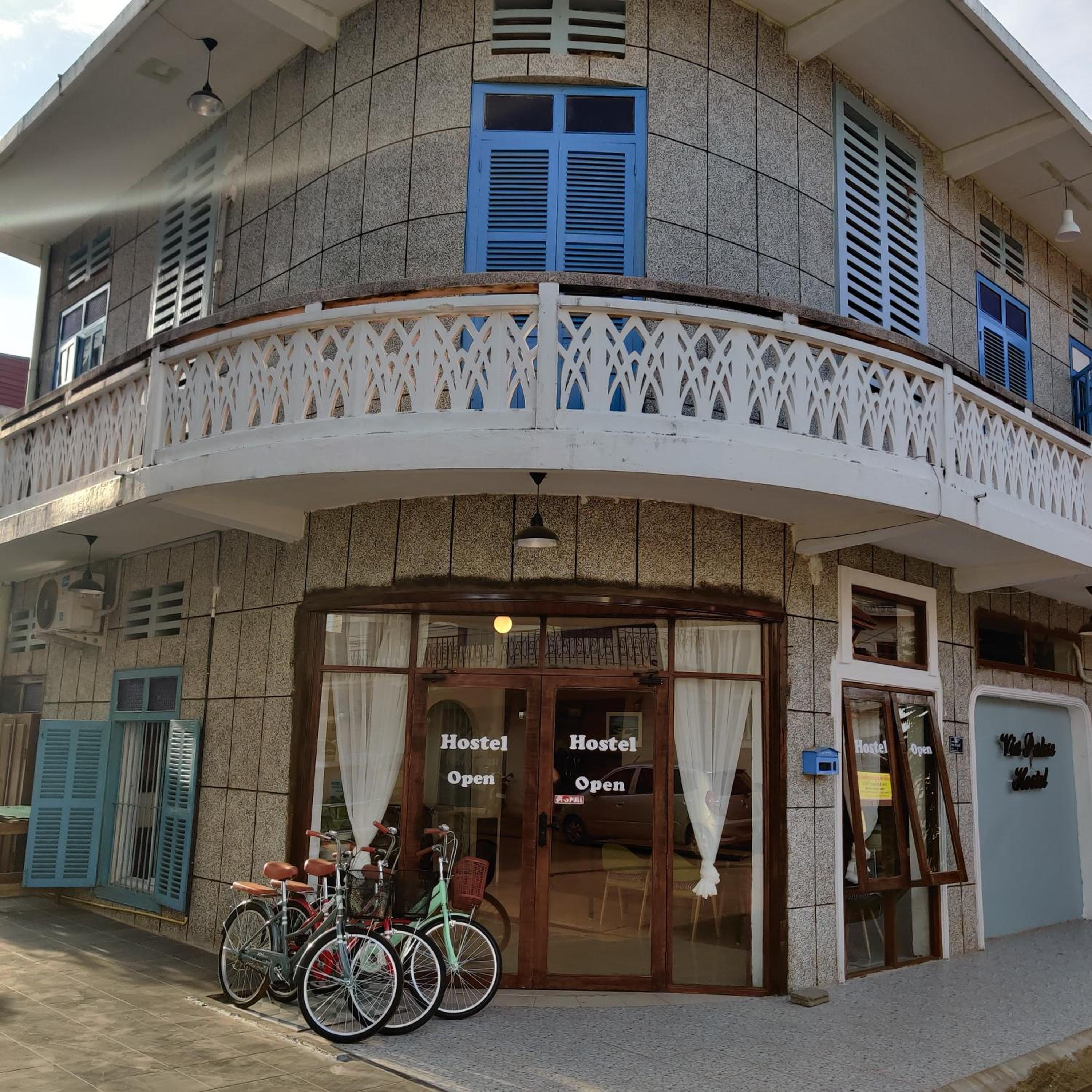 Via Pakse Hostel & Cafe