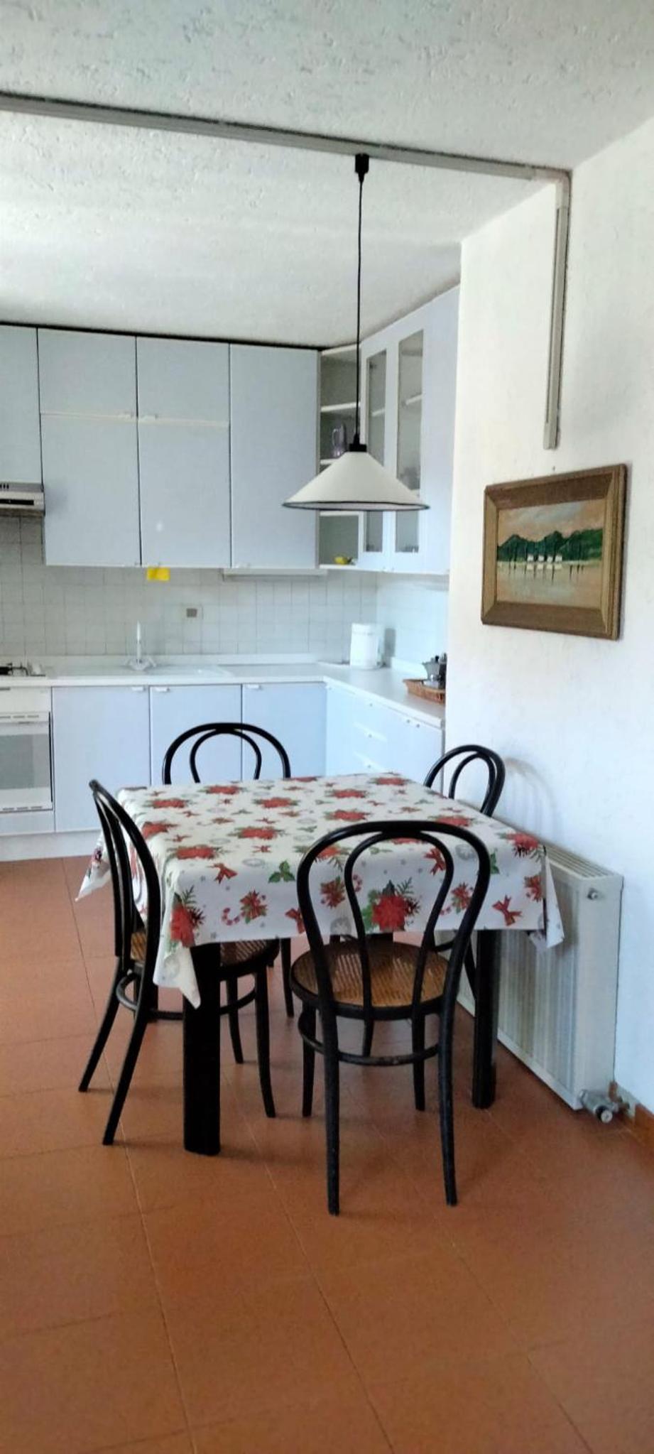 Casa bianca en Malè