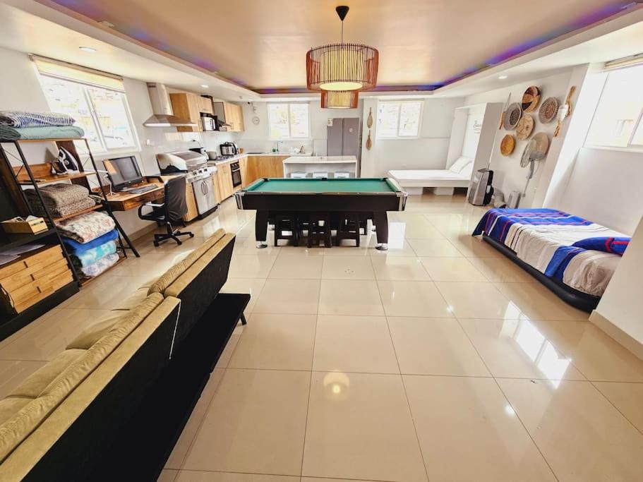 Apartamento VIP con Mesa de Billar