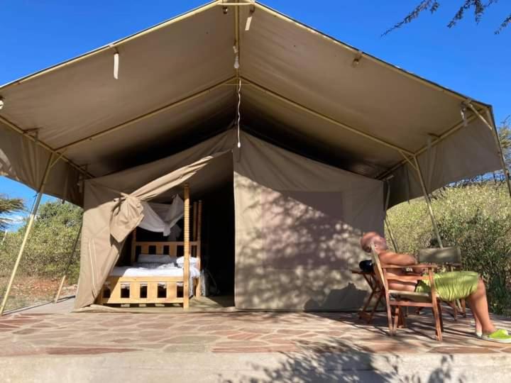 Elephant trails camp