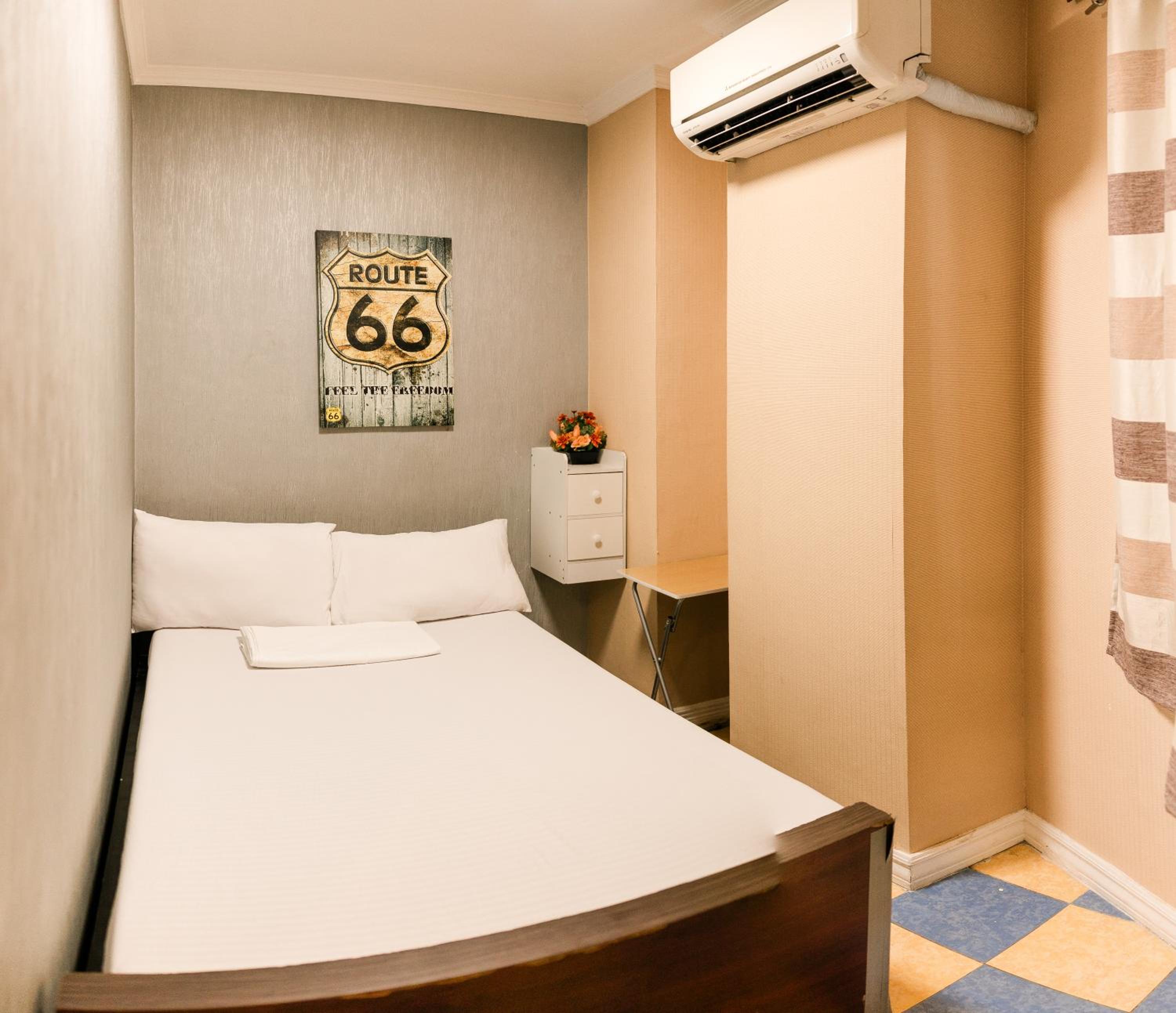 furutech hostel