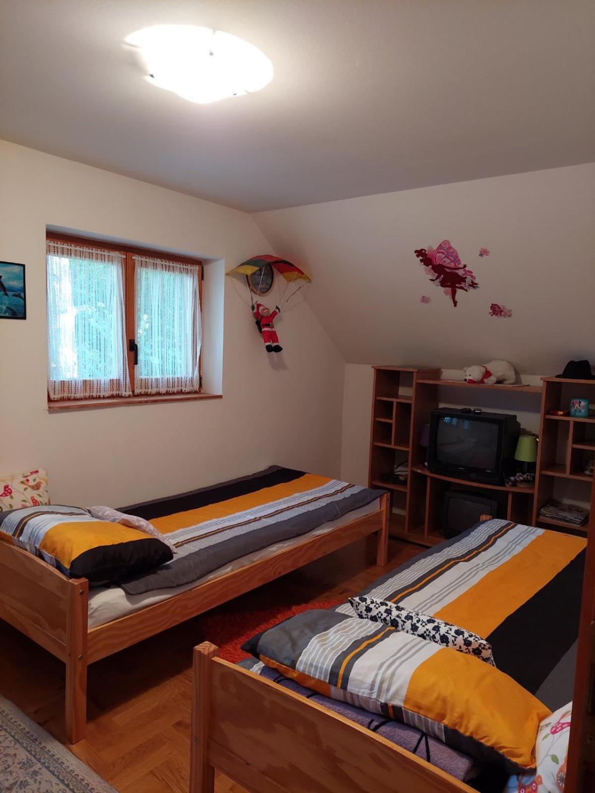 Misevici vikendica