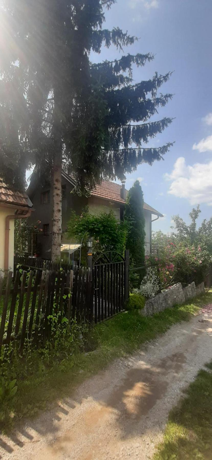 Misevici vikendica