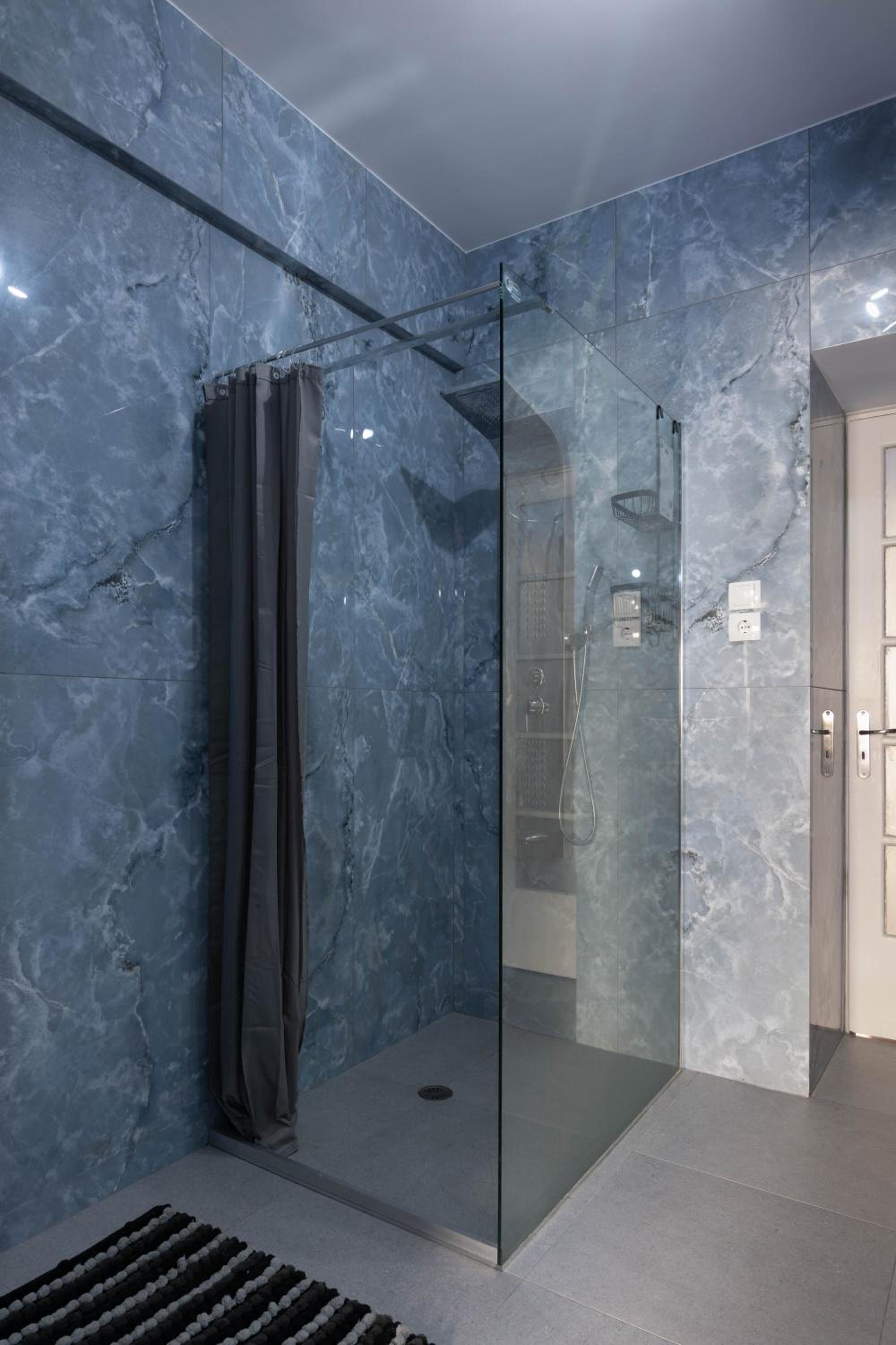 Athens Luxuery 3BR