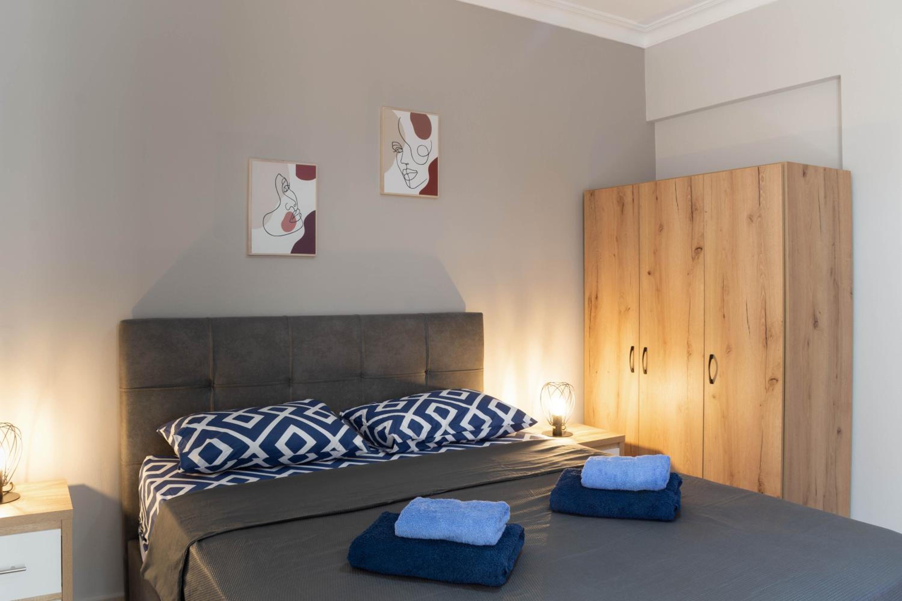 Athens Luxuery 3BR