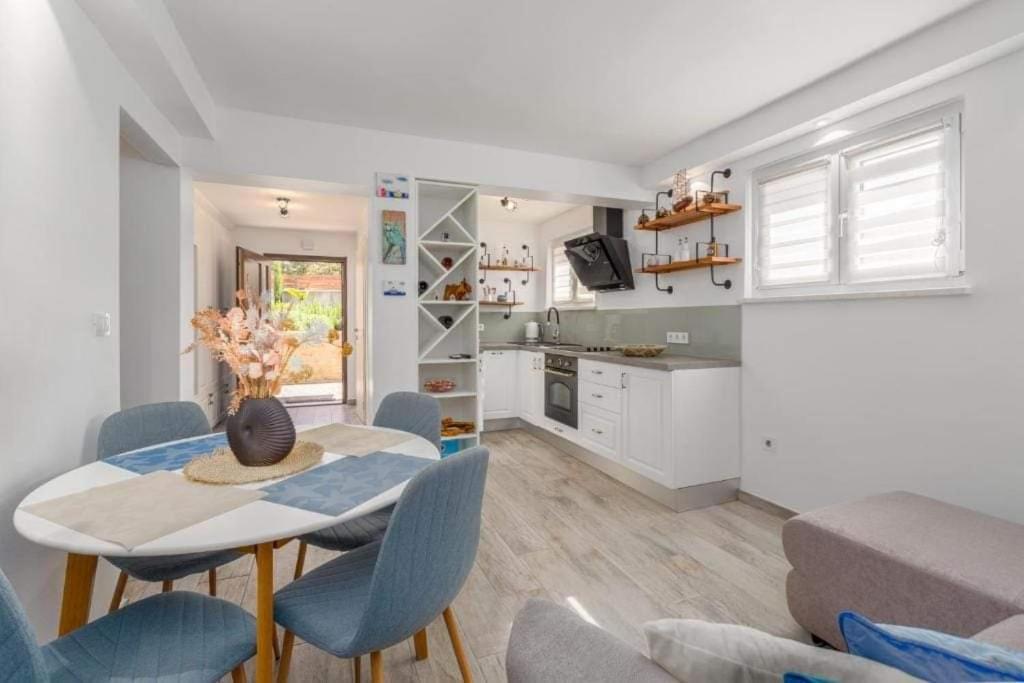 Apartment Amor