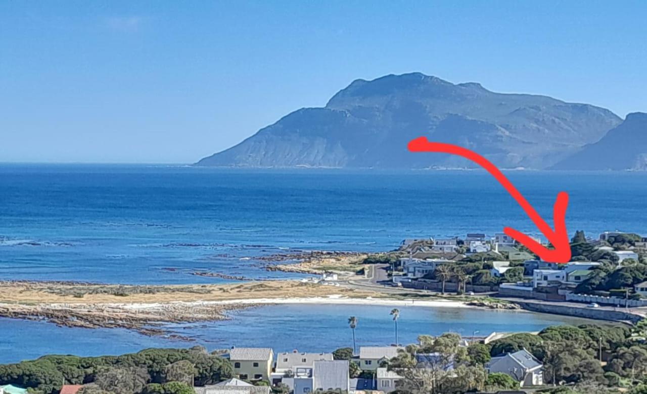 Beachfront on The Kom view 4