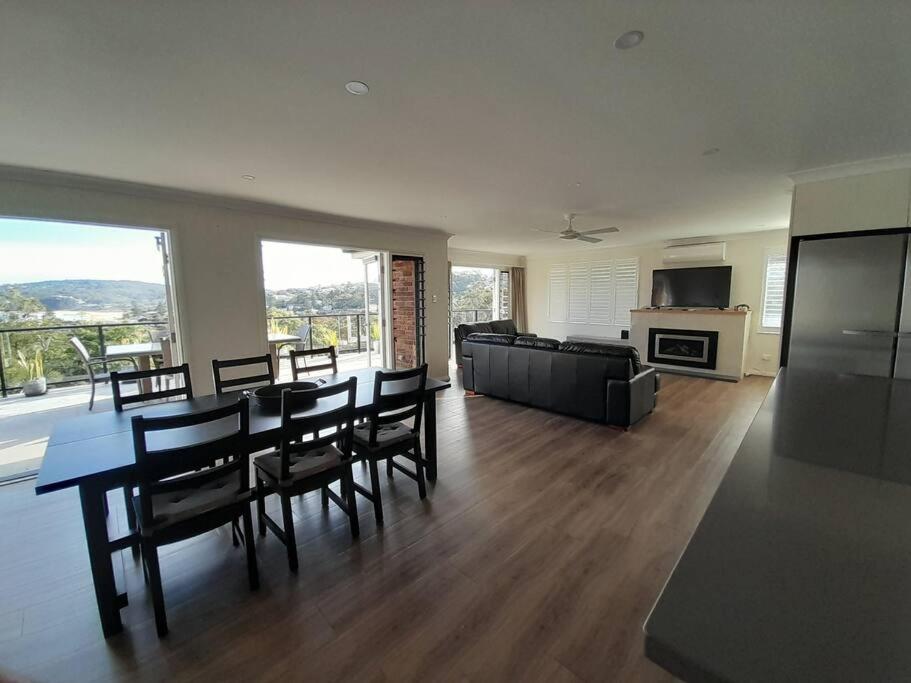 Copa Beach Vista (Stunning Beach & Ocean Views, Walk to Beach)
