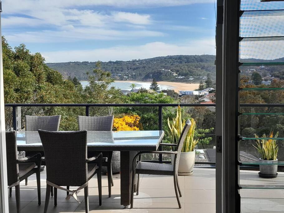 Copa Beach Vista (Stunning Beach & Ocean Views, Walk to Beach)