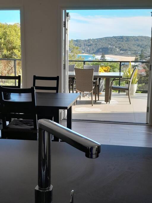 Copa Beach Vista (Stunning Beach & Ocean Views, Walk to Beach)