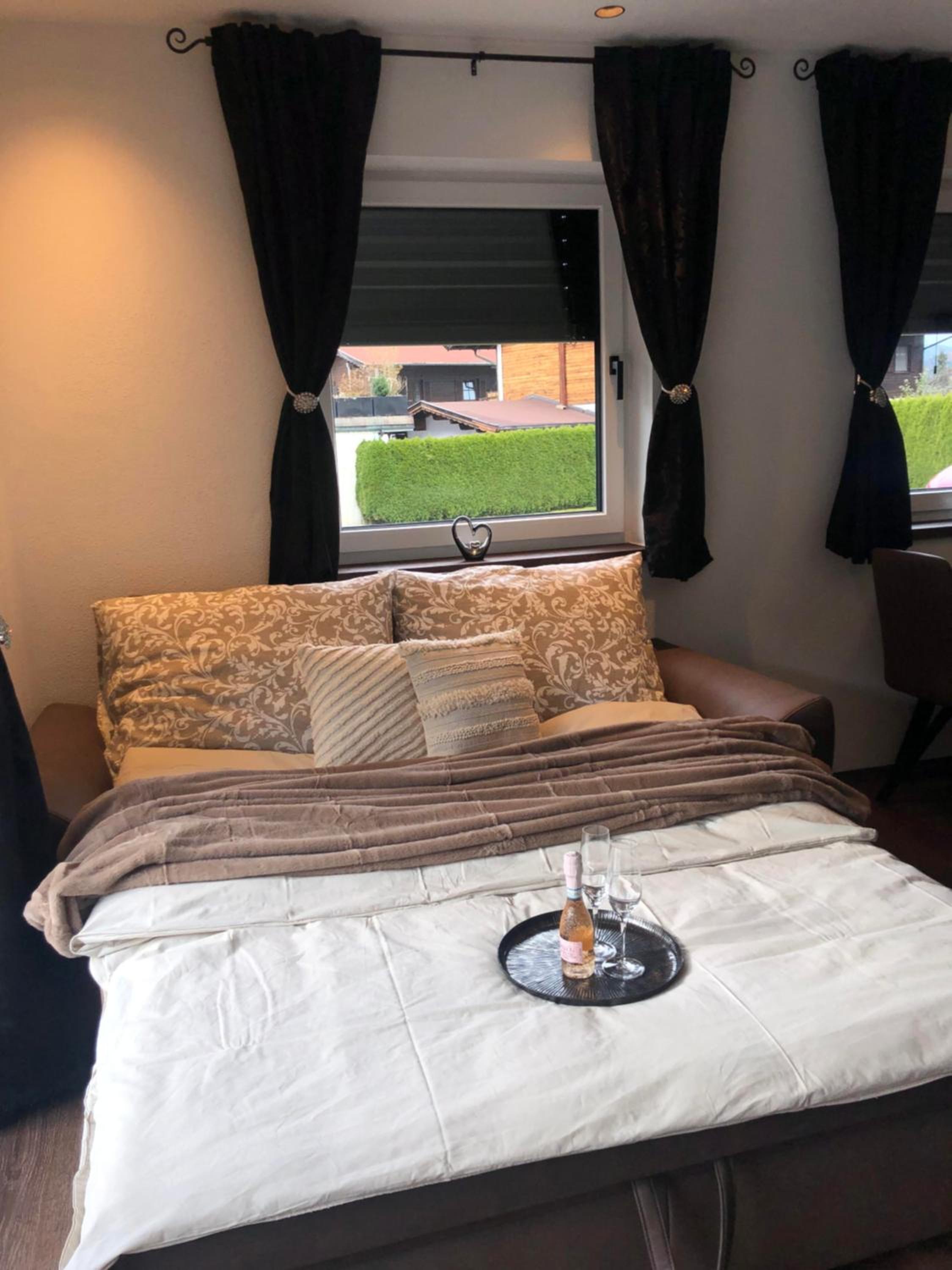 Appartement Edelschwarz