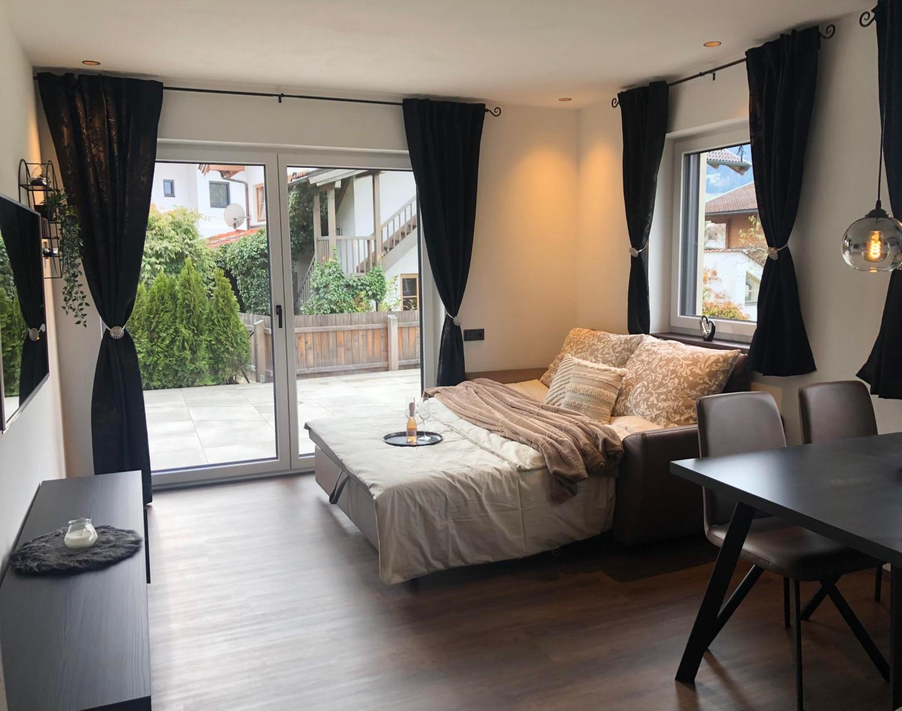 Appartement Edelschwarz