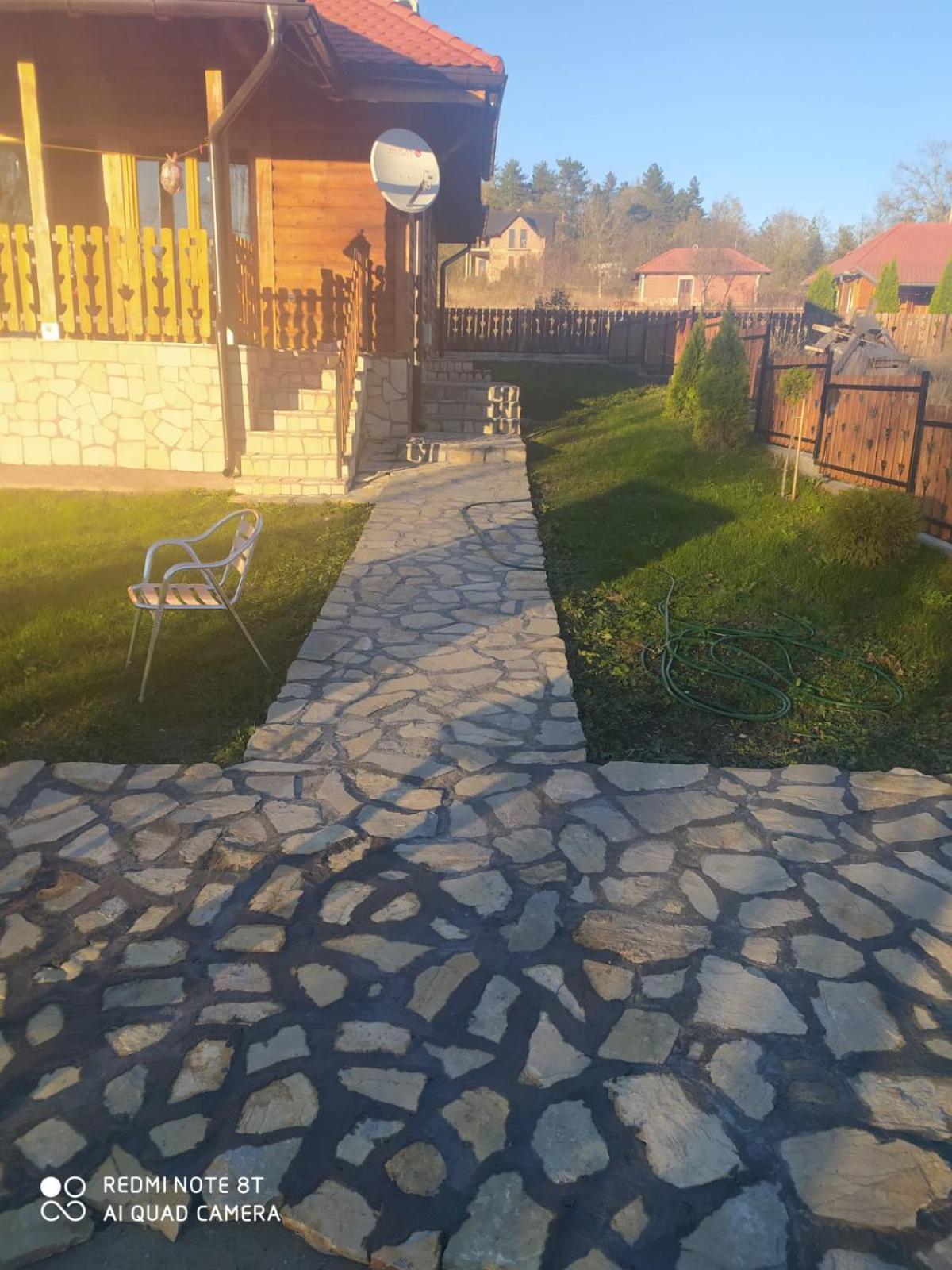 Photo 28