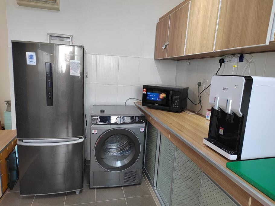 Jentayu Residency, 3Rooms 2xWC, FREE WiFi, 7guests